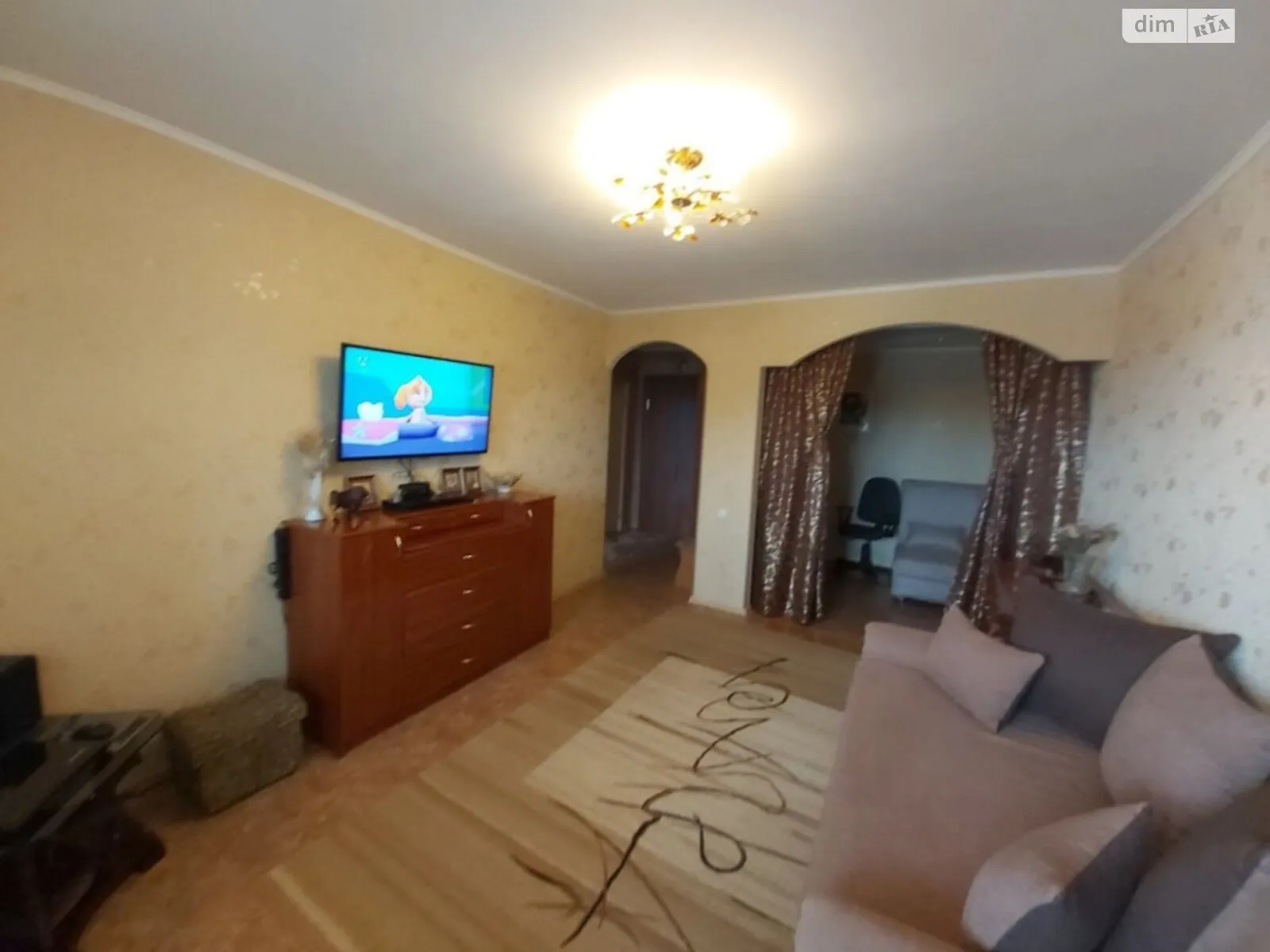 Продается 1-комнатная квартира 42 кв. м в Днепре, цена: 43500 $