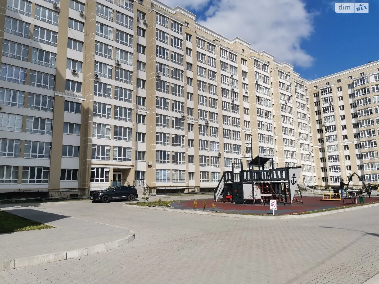 Продается 1-комнатная квартира 52 кв. м в Хмельницком, ул. Заречанская