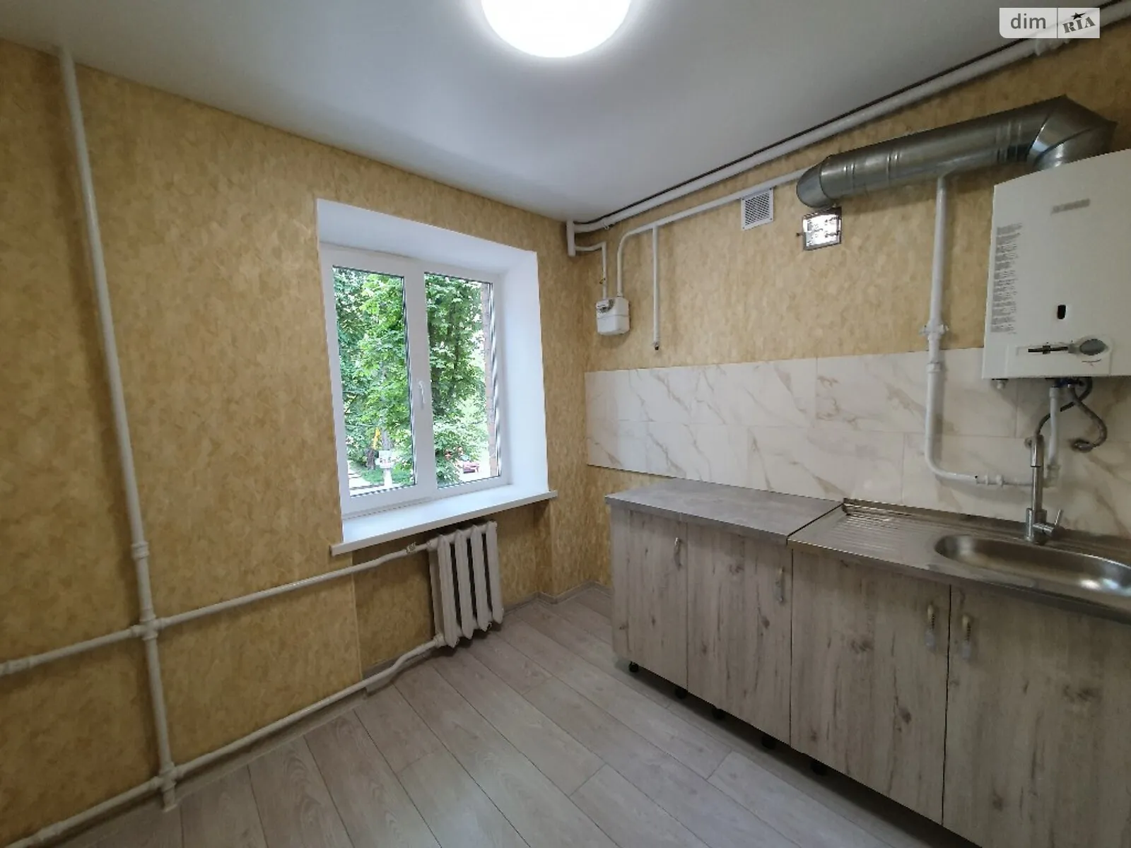 Продается 2-комнатная квартира 45 кв. м в Хмельницком, цена: 40800 $