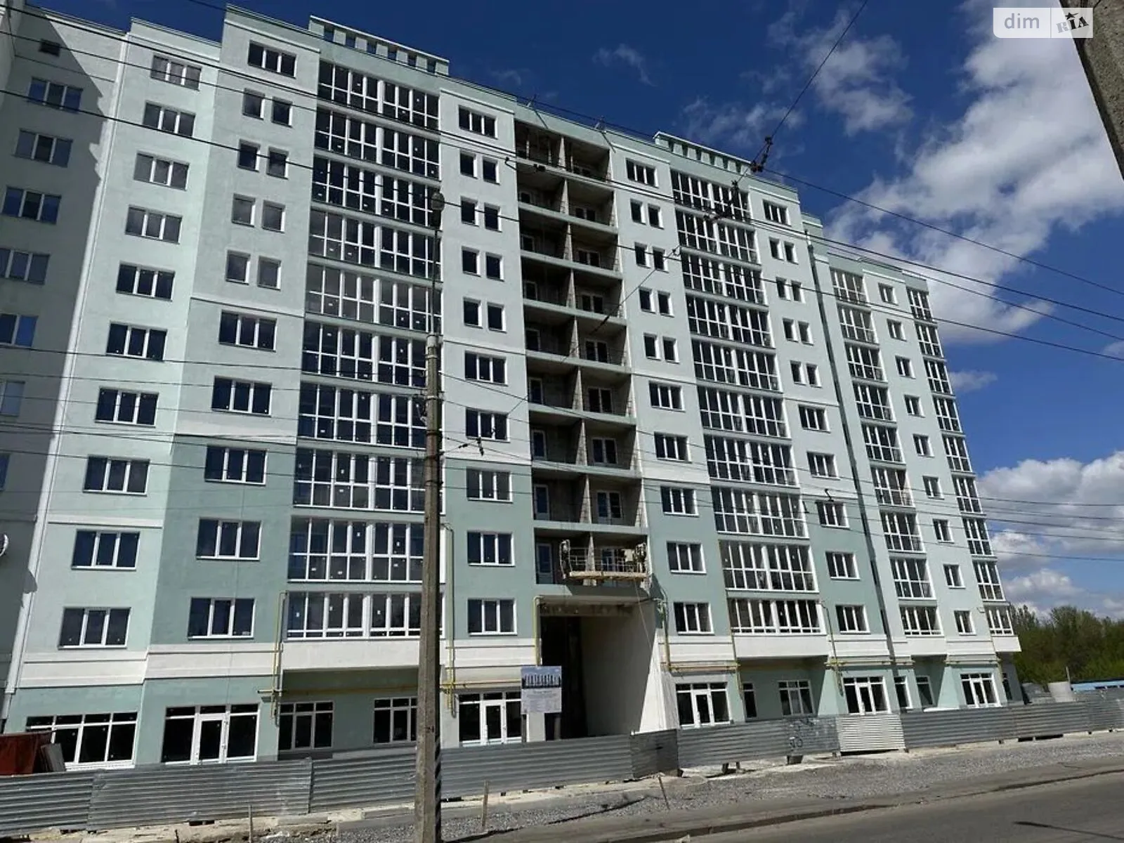 Продается 2-комнатная квартира 63 кв. м в Полтаве, ул. Олександра Оксанченка(Степного Фронта)