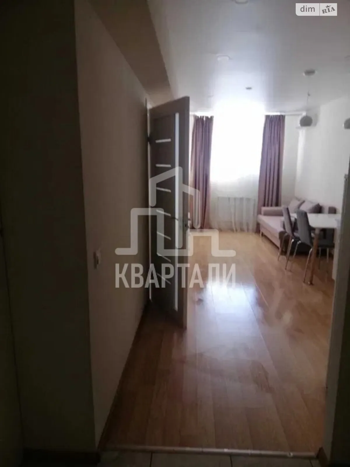 Продається 1-кімнатна квартира 47 кв. м у Києві, вул. Машинобудівна(Георгія Гонгадзе), 41 - фото 1