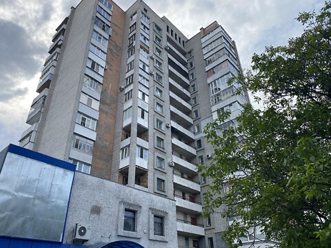 Продается 2-комнатная квартира 50 кв. м в Кременчуге, Першотравнева