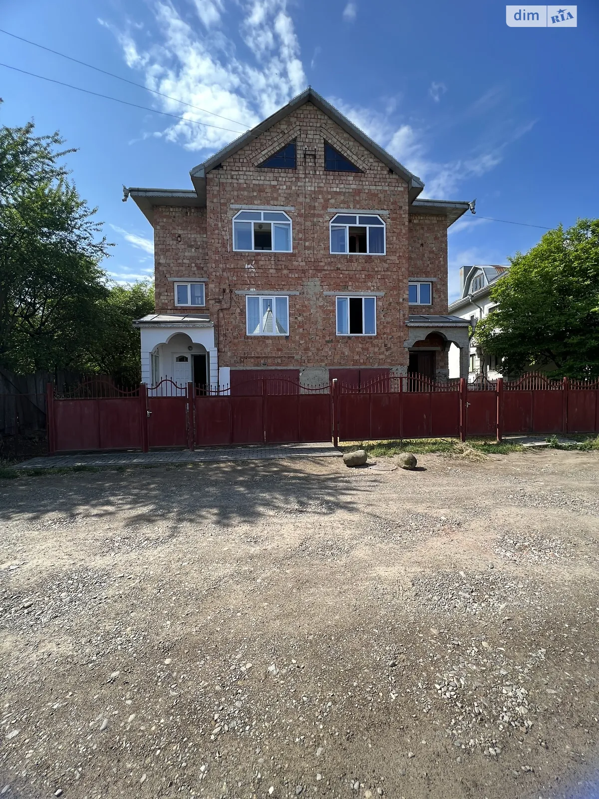 Продается часть дома 202 кв. м с террасой, цена: 108000 $