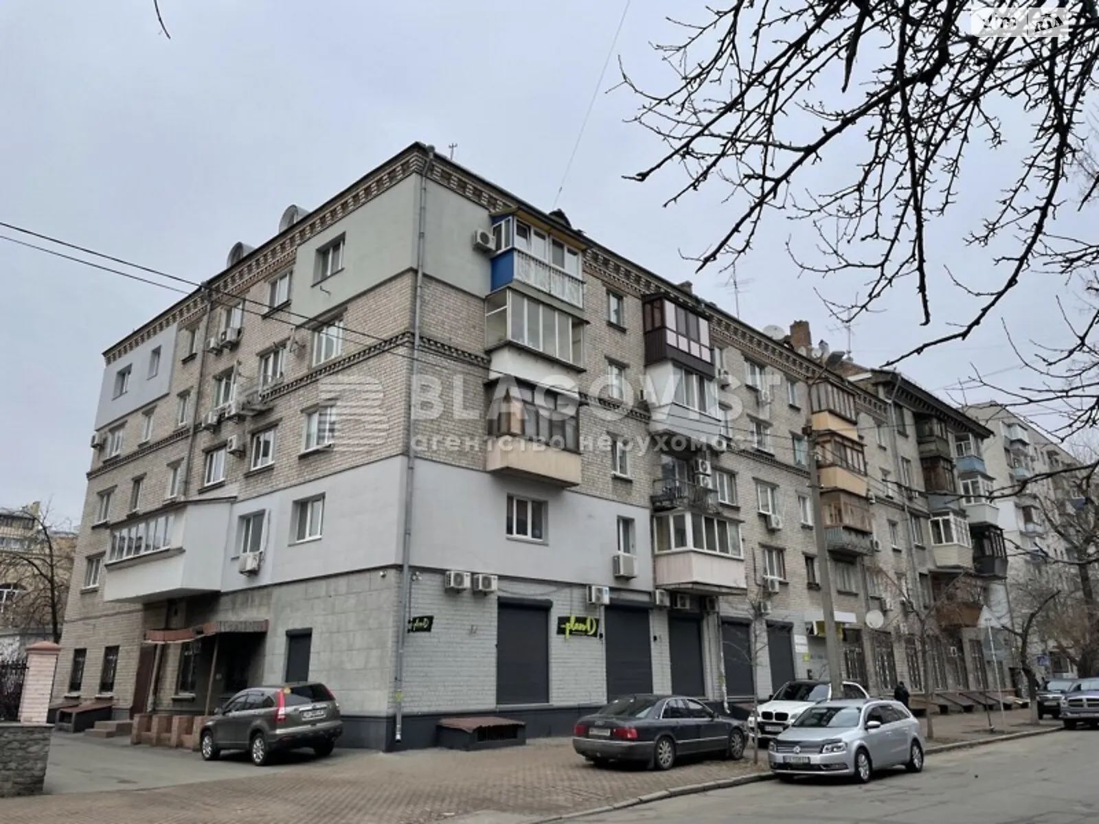 Продається 2-кімнатна квартира 65 кв. м у Києві, вул. Почайнинська, 53/55 - фото 1