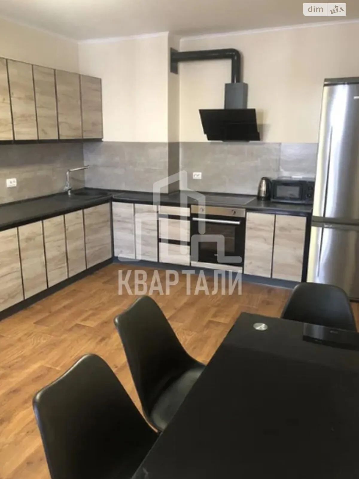 Продается 1-комнатная квартира 73 кв. м в Киеве, ул. Ревуцкого, 54 - фото 1