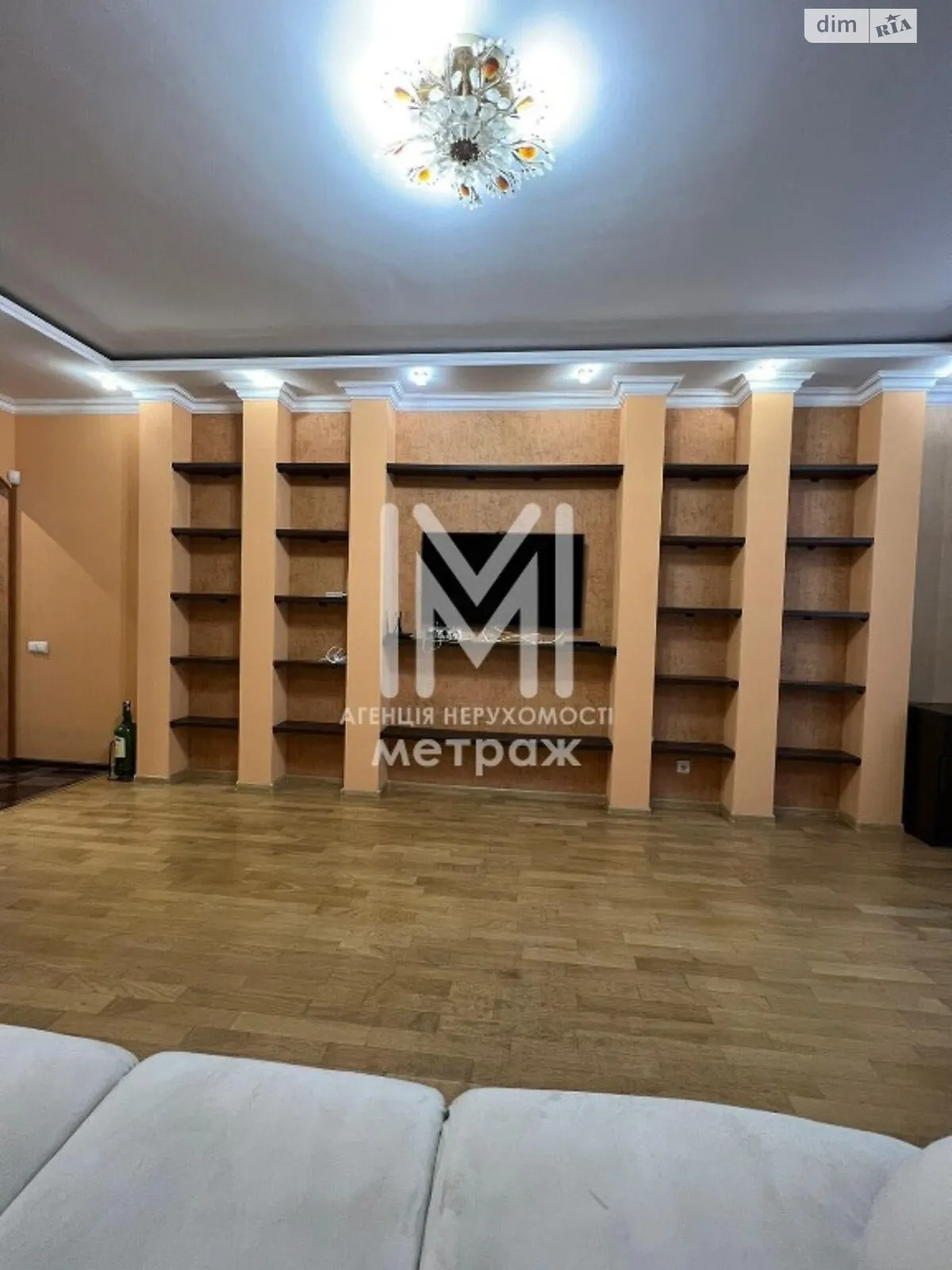 Продается 3-комнатная квартира 77 кв. м в Киеве, ул. Семьи Кульженко(Петра Дегтяренко), 3 - фото 1