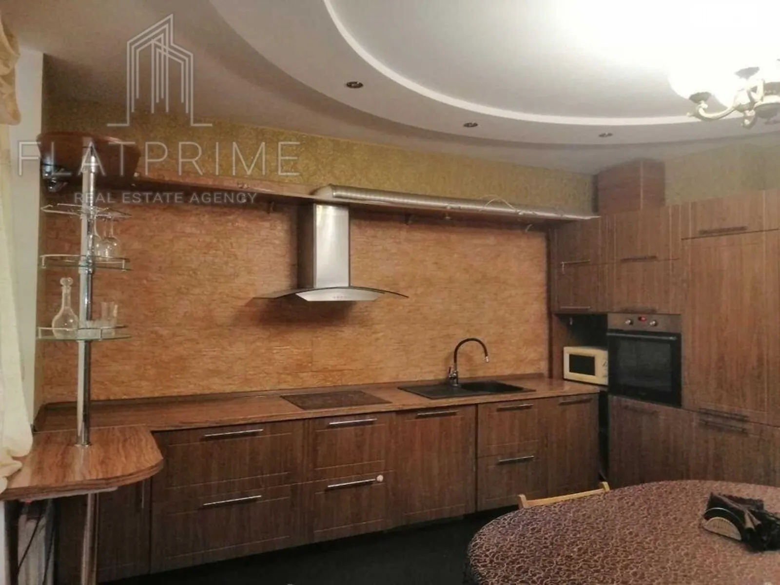 Продается 3-комнатная квартира 87 кв. м в Киеве, ул. Здолбуновская, 9Б - фото 1