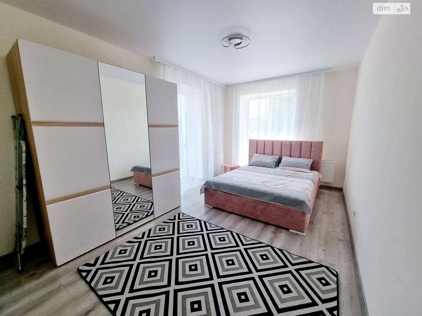 1-комнатная квартира в Луцке, цена: 1000 грн