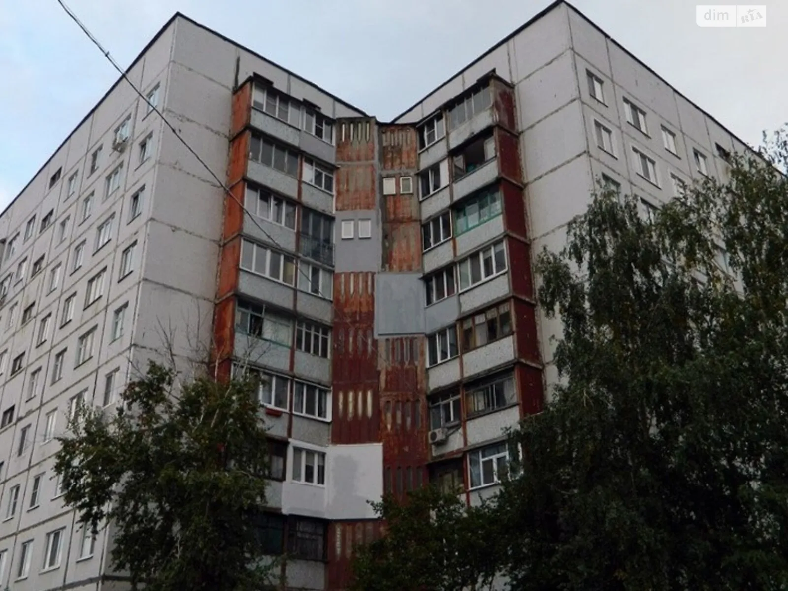 Продается 4-комнатная квартира 70 кв. м в Харькове, просп. Гагарина - фото 1