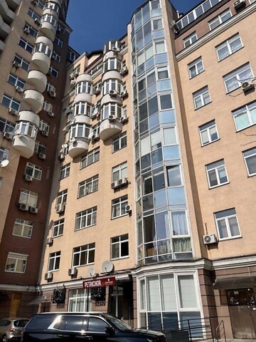 Продается 3-комнатная квартира 87 кв. м в Киеве, узвоз Кудрявский