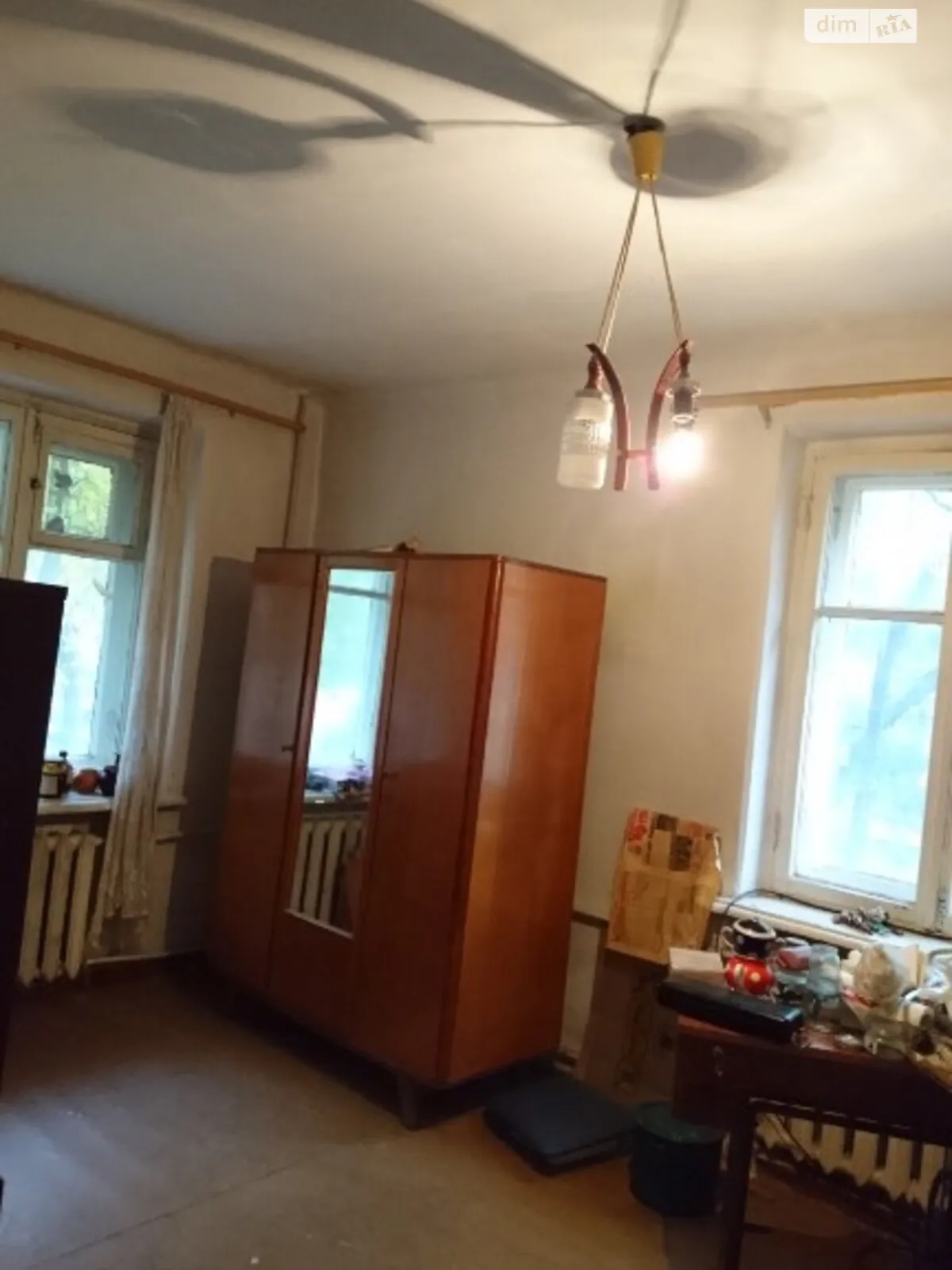 Продается 1-комнатная квартира 317 кв. м в Николаеве, ул. Космонавтов, 77 - фото 1