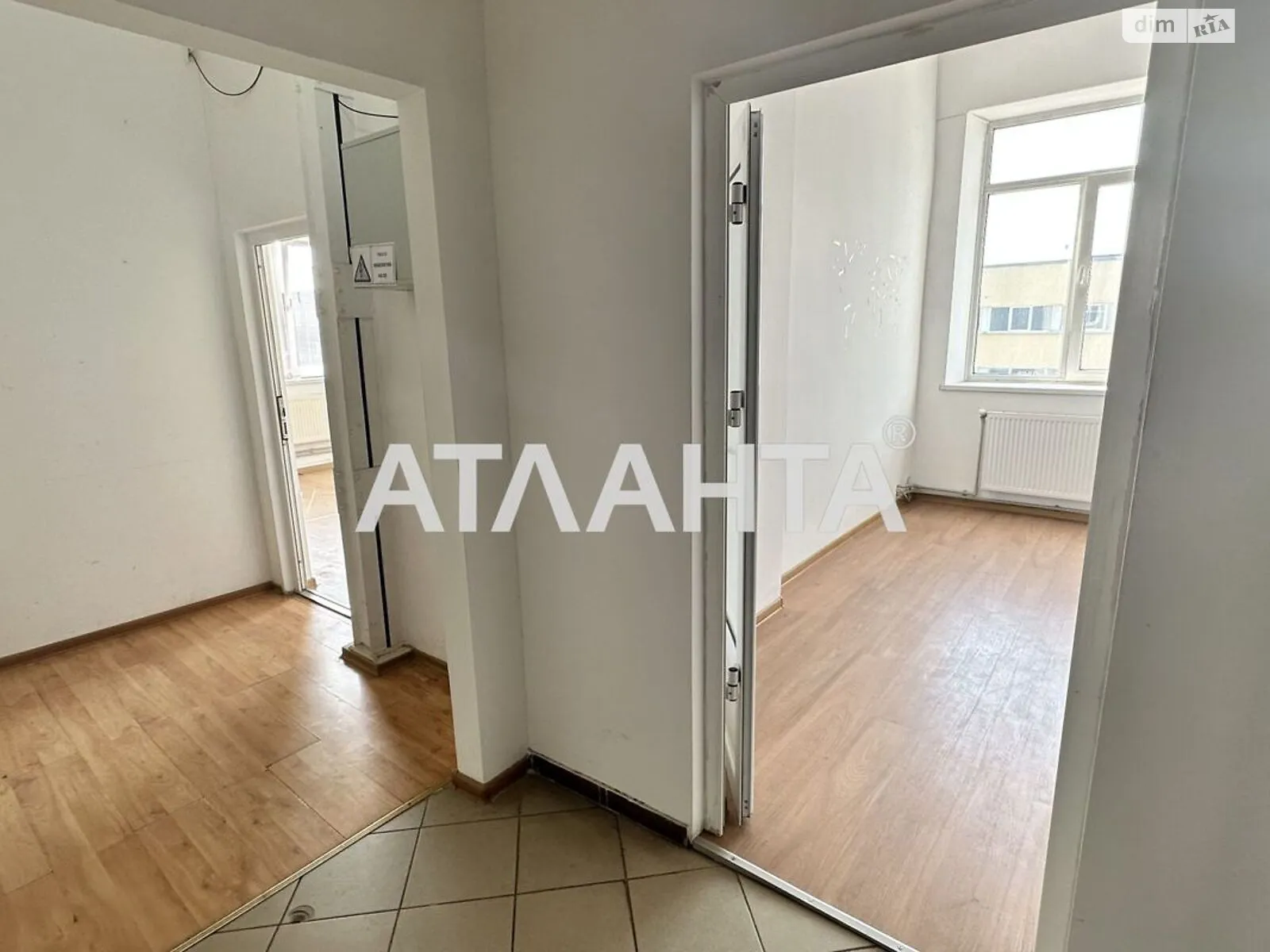 Сдается в аренду офис 22 кв. м в бизнес-центре, цена: 144 $