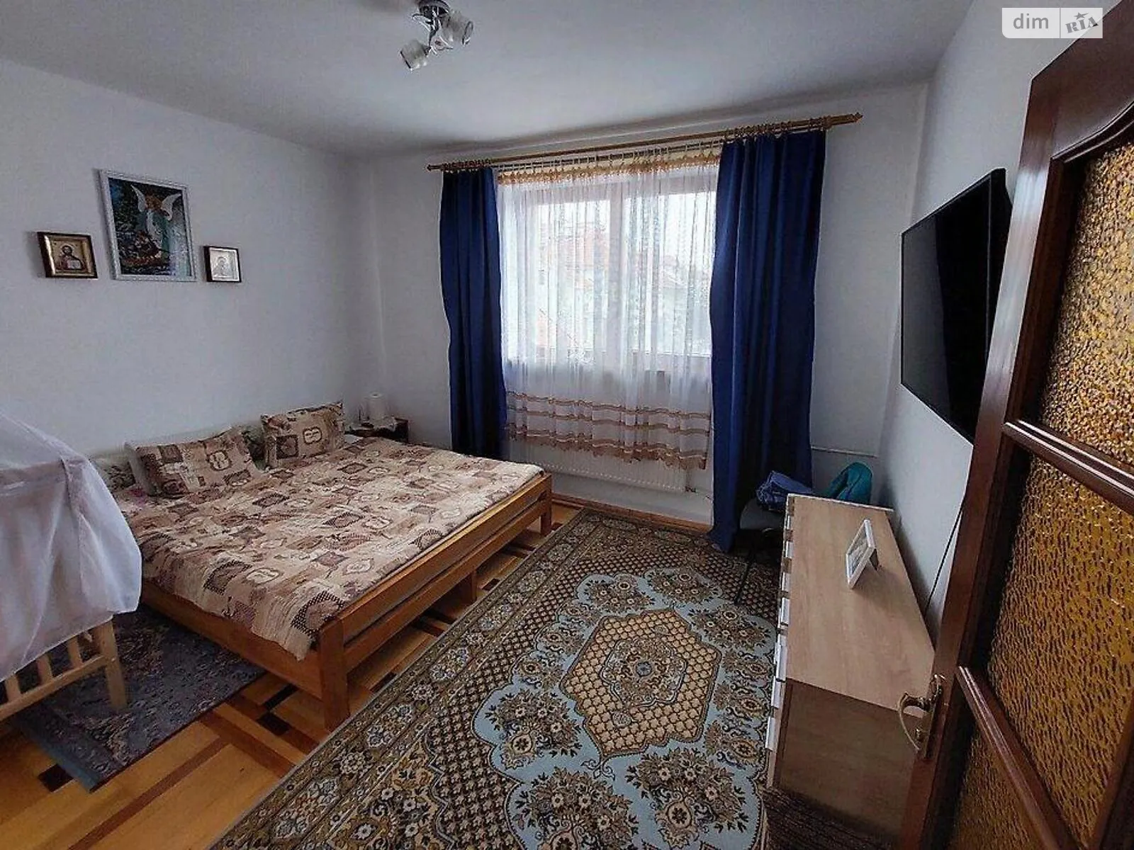 Продается дом на 2 этажа 309 кв. м с садом, цена: 175000 $ - фото 1