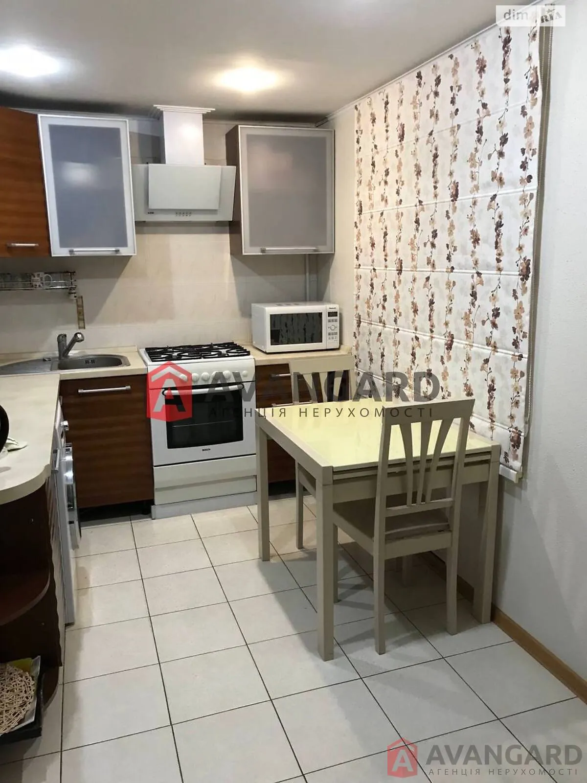 3-комнатная квартира 68 кв. м в Запорожье, цена: 57000 $