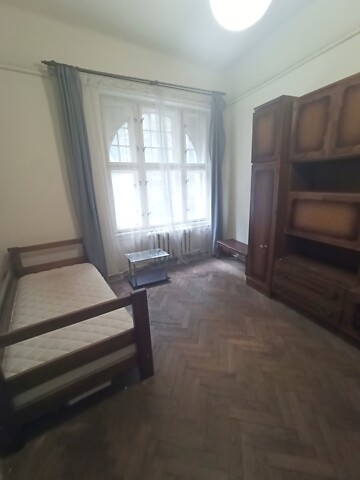 Здається в оренду 3-кімнатна квартира 79 кв. м у Львові, вул. Левицького