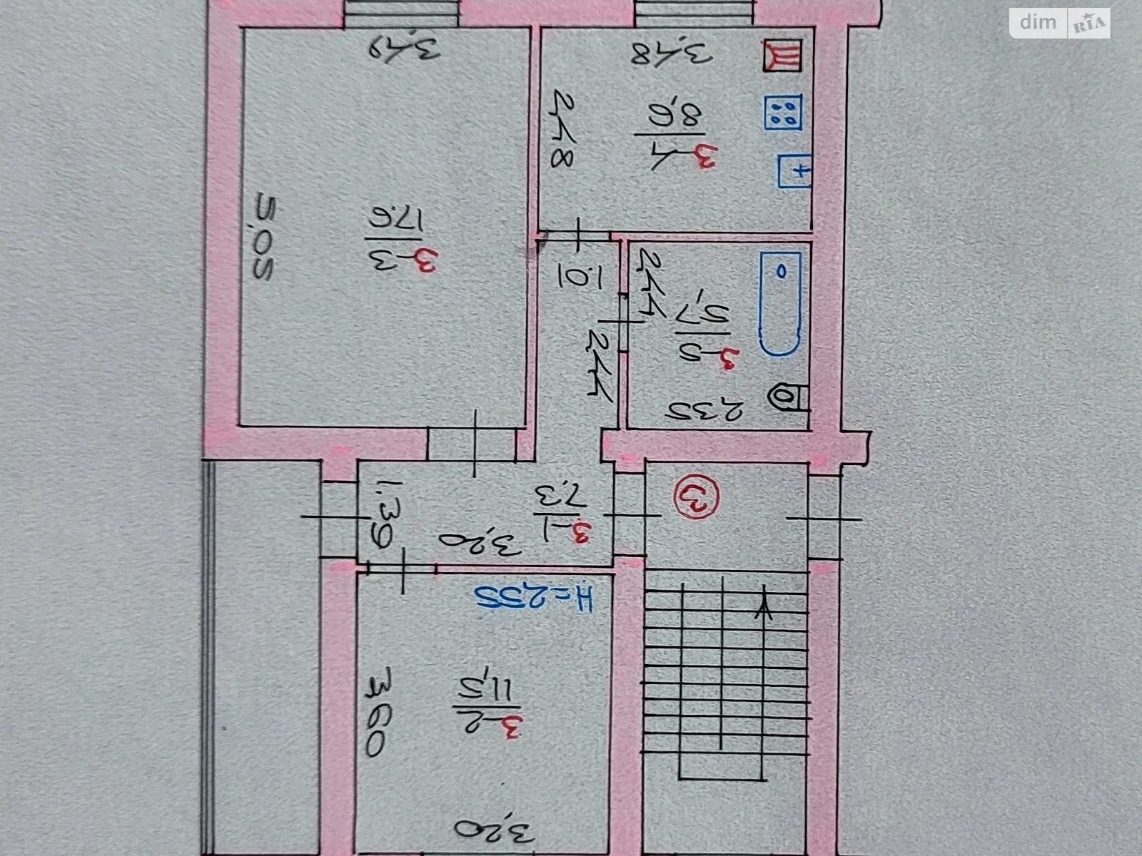 Продається 2-кімнатна квартира 57.3 кв. м у Бережанах, цена: 31000 $