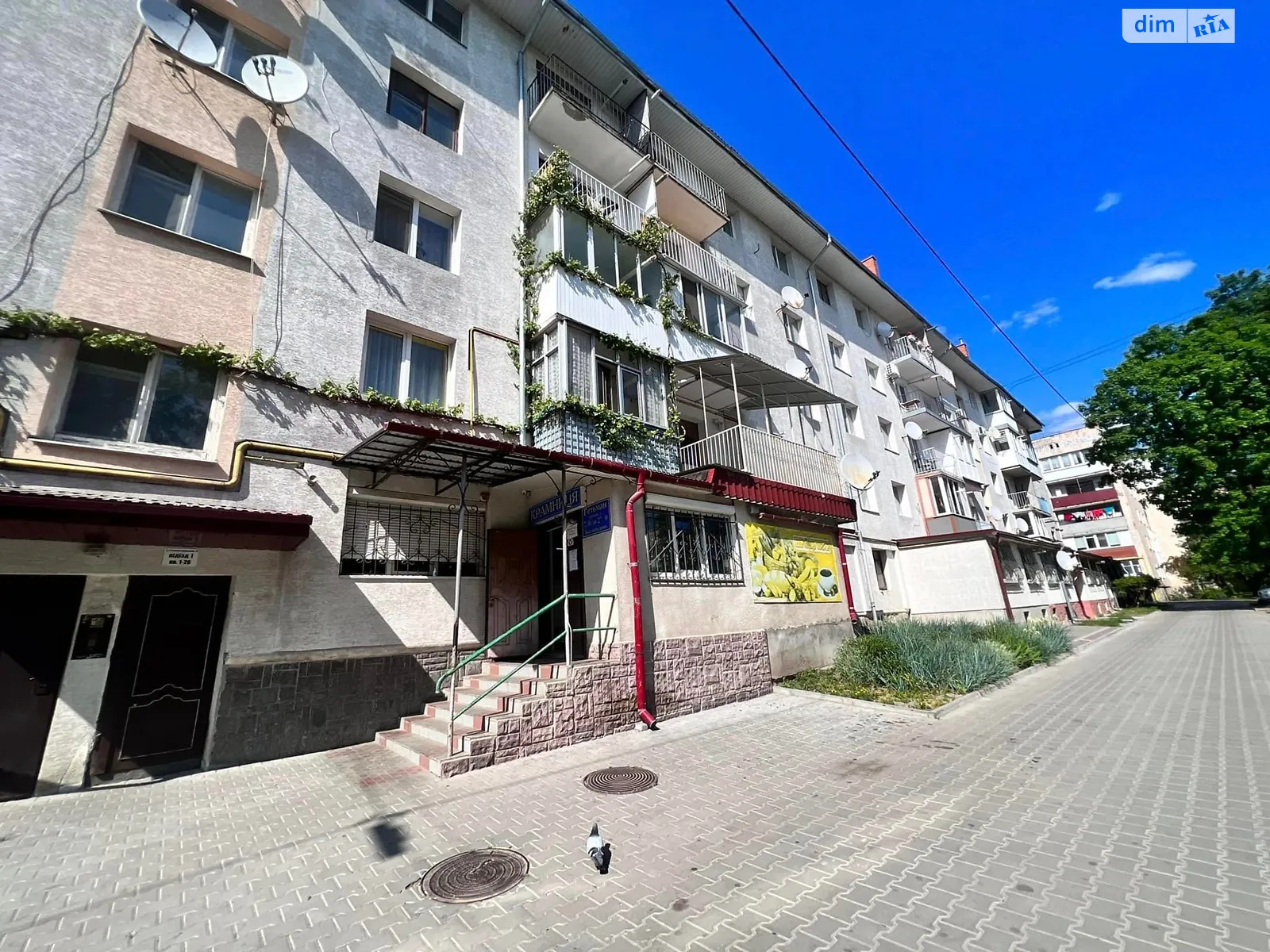 3-кімнатна квартира 96 кв. м у Тернополі, вул. Дорошенка Петра Гетьмана, 11