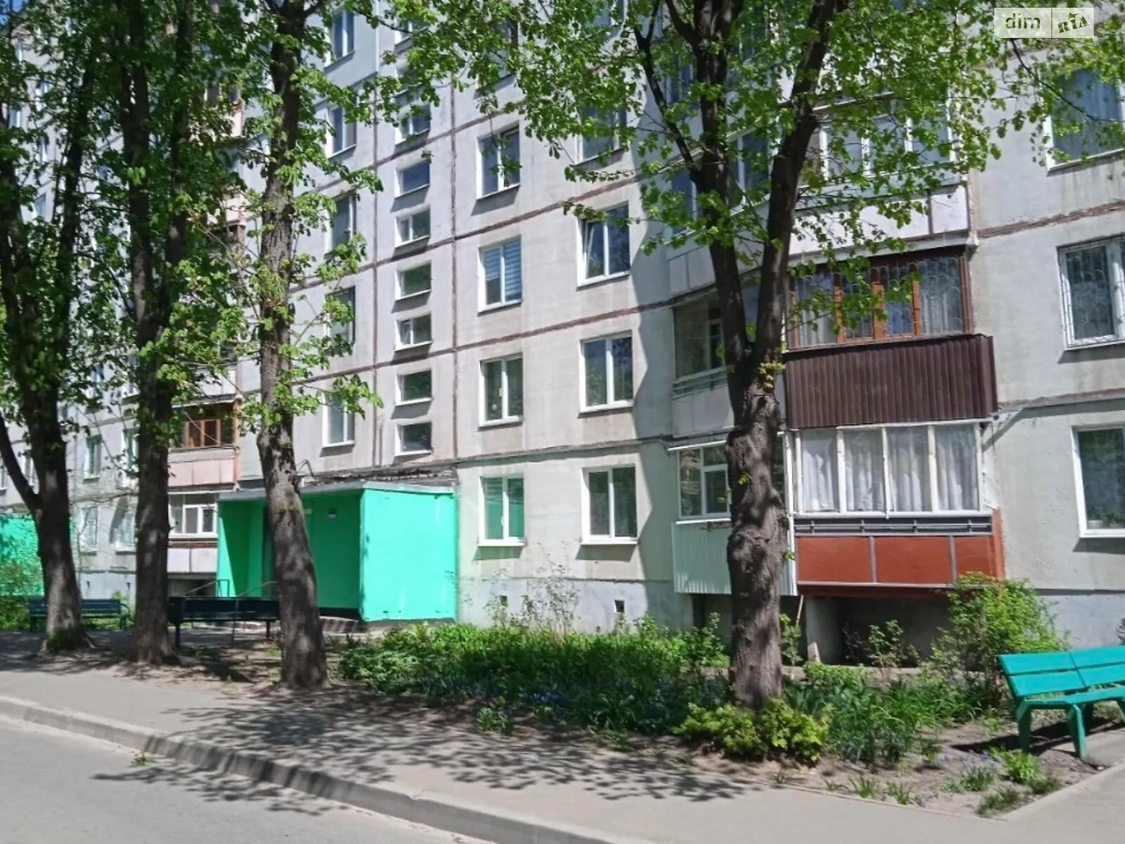 Продается 1-комнатная квартира 33 кв. м в Харькове, просп. Тракторостроителей, 65 - фото 1