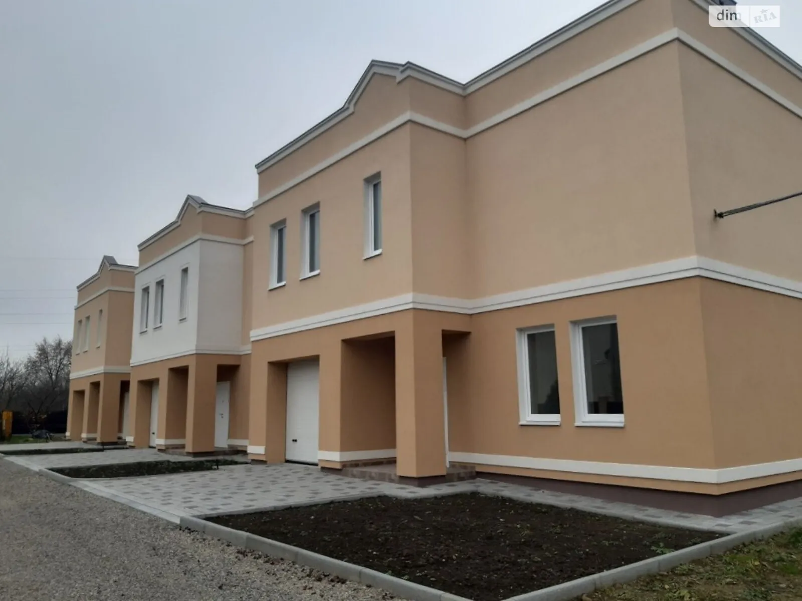 Продается дом на 2 этажа 135.8 кв. м с мансардой, цена: 88400 $ - фото 1