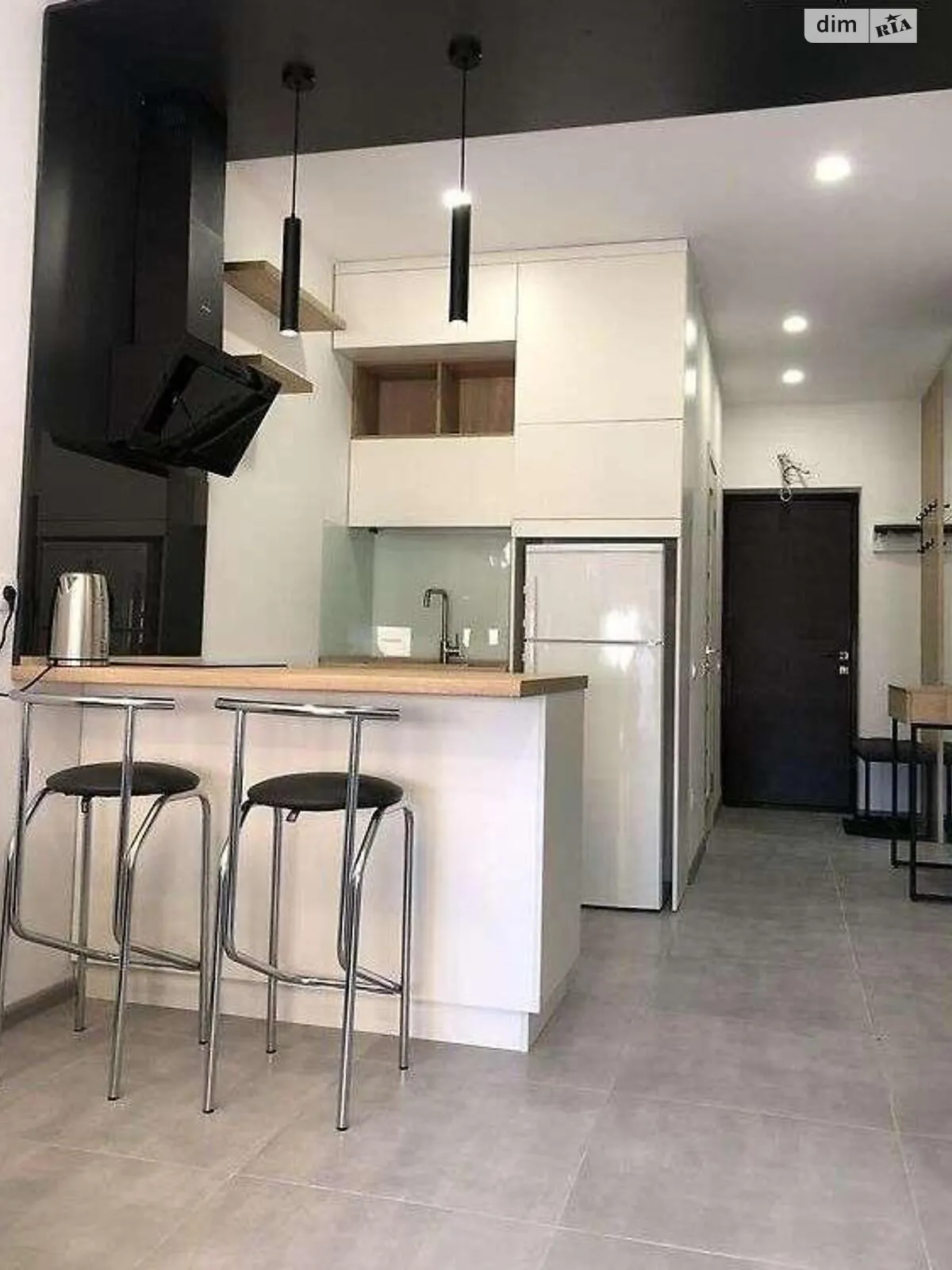 Продается 1-комнатная квартира 23 кв. м в Харькове, цена: 22000 $