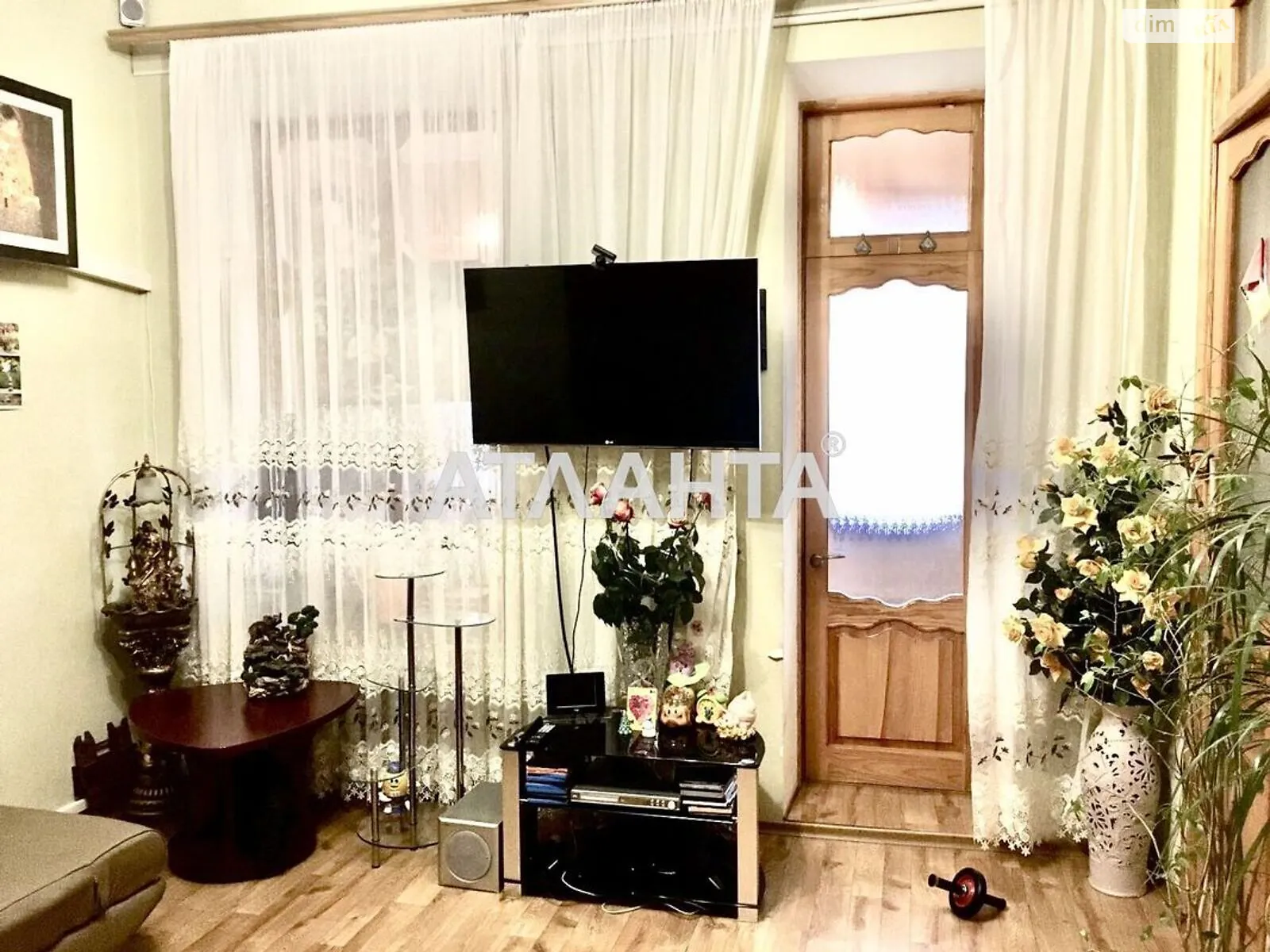 Продается комната 177 кв. м в Одессе, цена: 27000 $