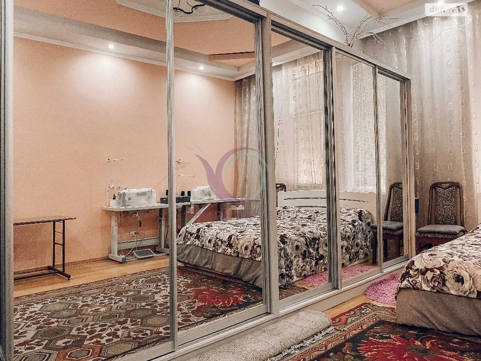 Продается 3-комнатная квартира 91 кв. м в Черновцах - фото 3