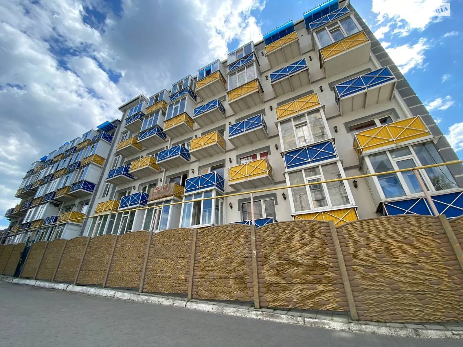 Продається 1-кімнатна квартира 17 кв. м у Харкові, вул. Чернівецька