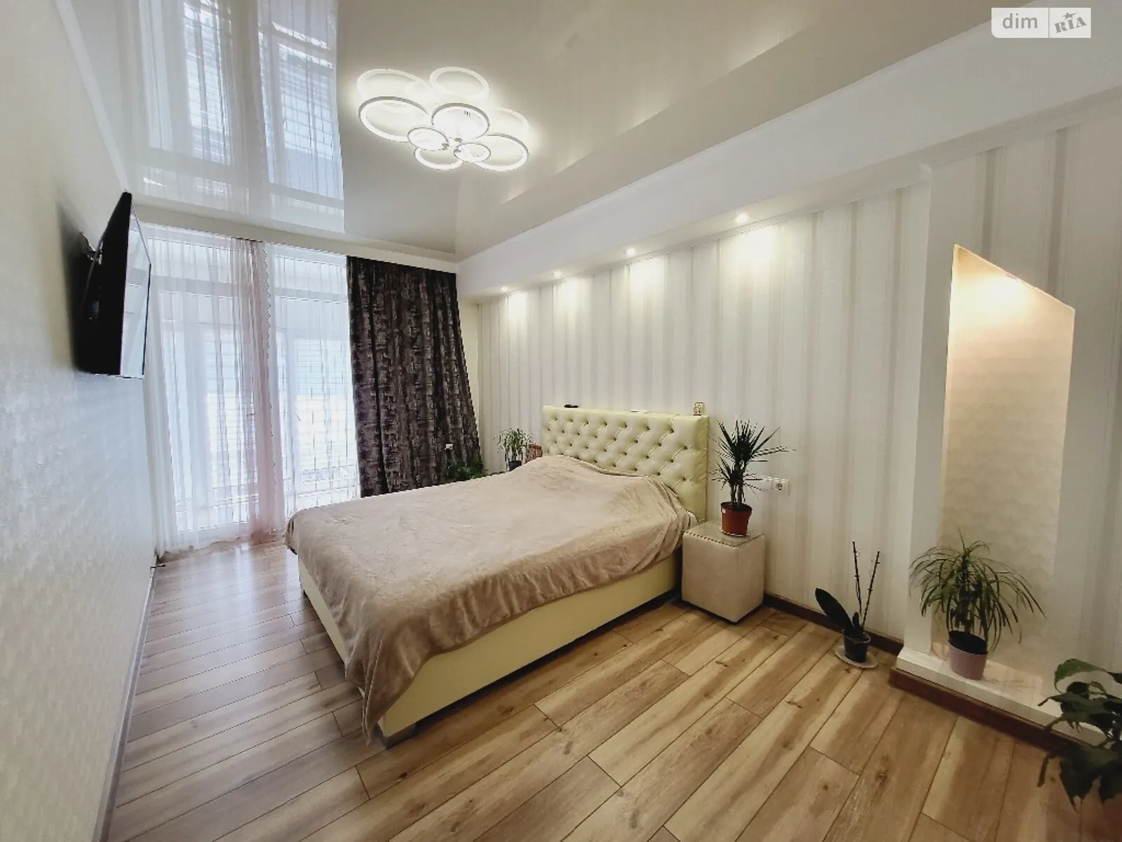 Продається 2-кімнатна квартира 78 кв. м у Вінниці, вул. Замостянська - фото 1