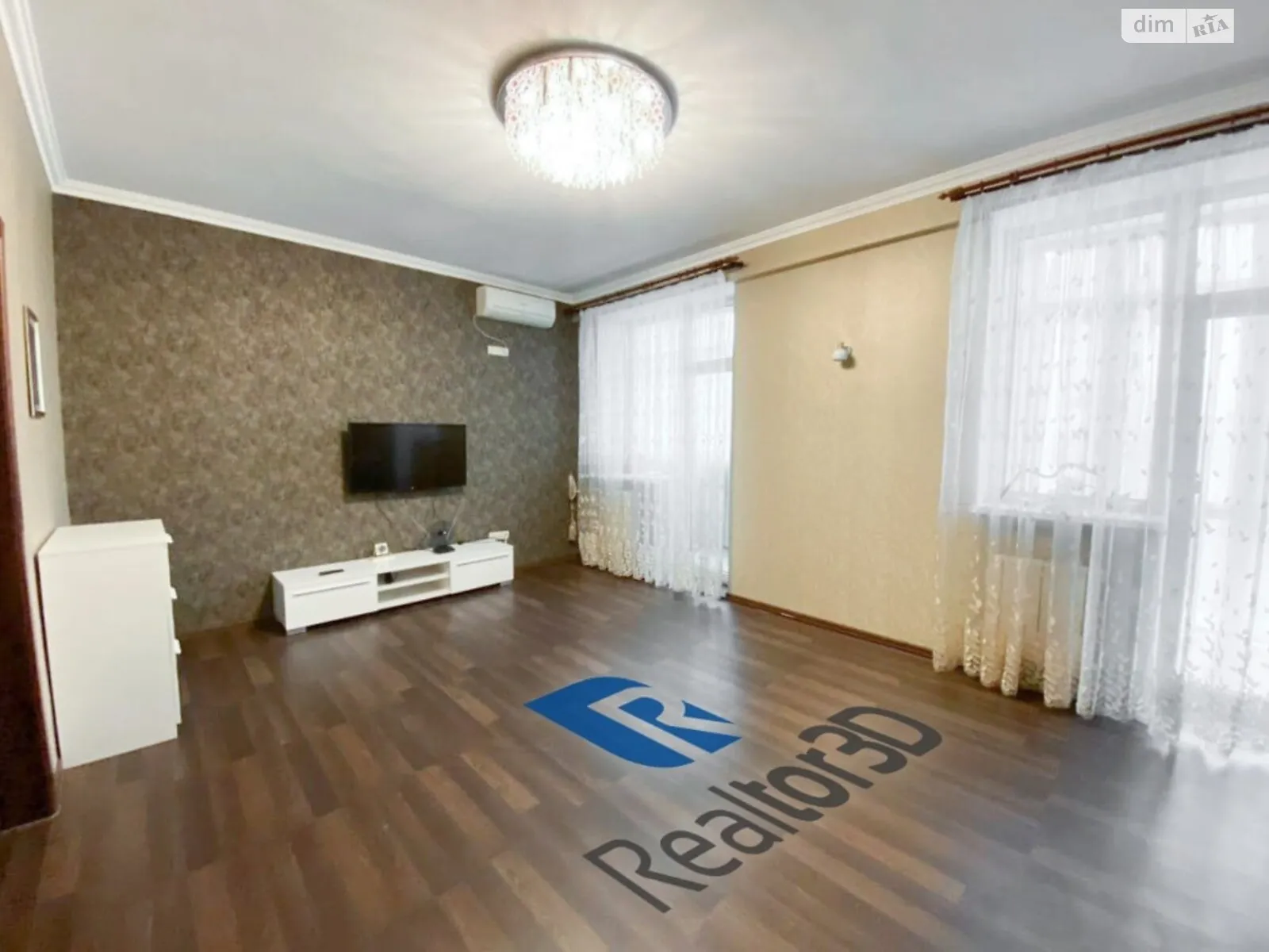 Продается 2-комнатная квартира 95 кв. м в Днепре, ул. Староказацкая(Комсомольская)