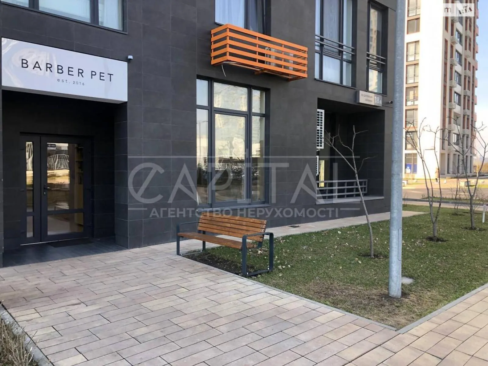 Продається офіс 105 кв. м в бізнес-центрі, цена: 150000 $ - фото 1