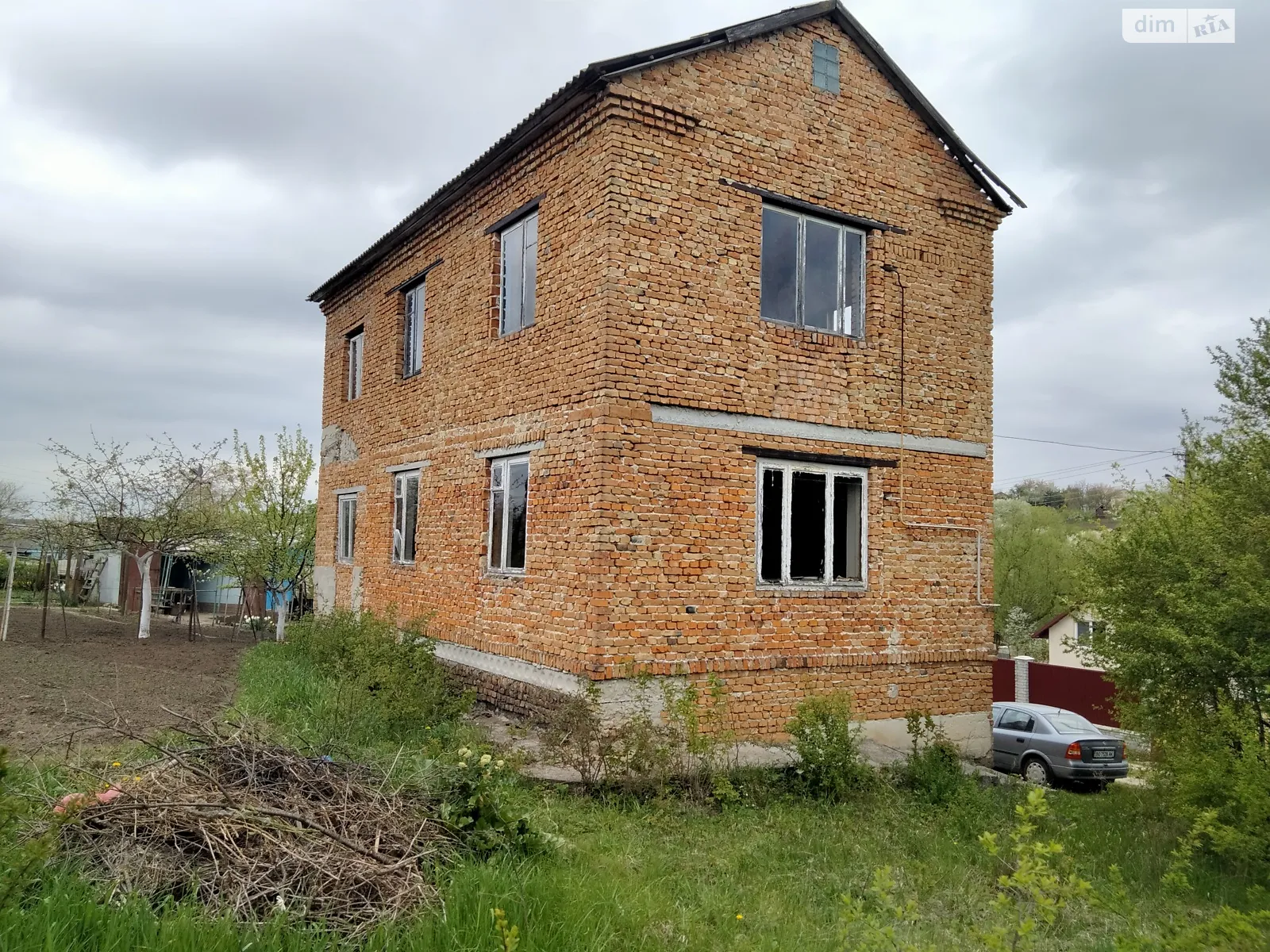 Продається будинок 2 поверховий 166 кв. м з каміном, цена: 21500 $