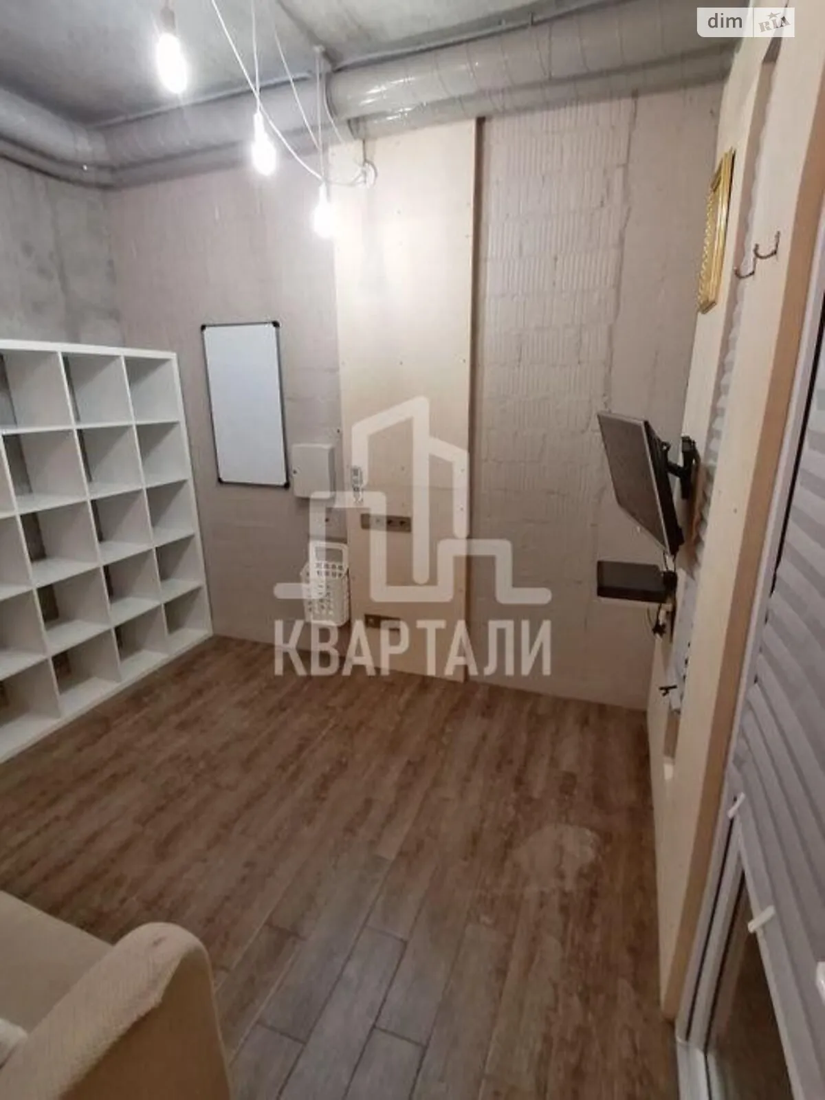 Продается офис 126 кв. м в бизнес-центре - фото 2