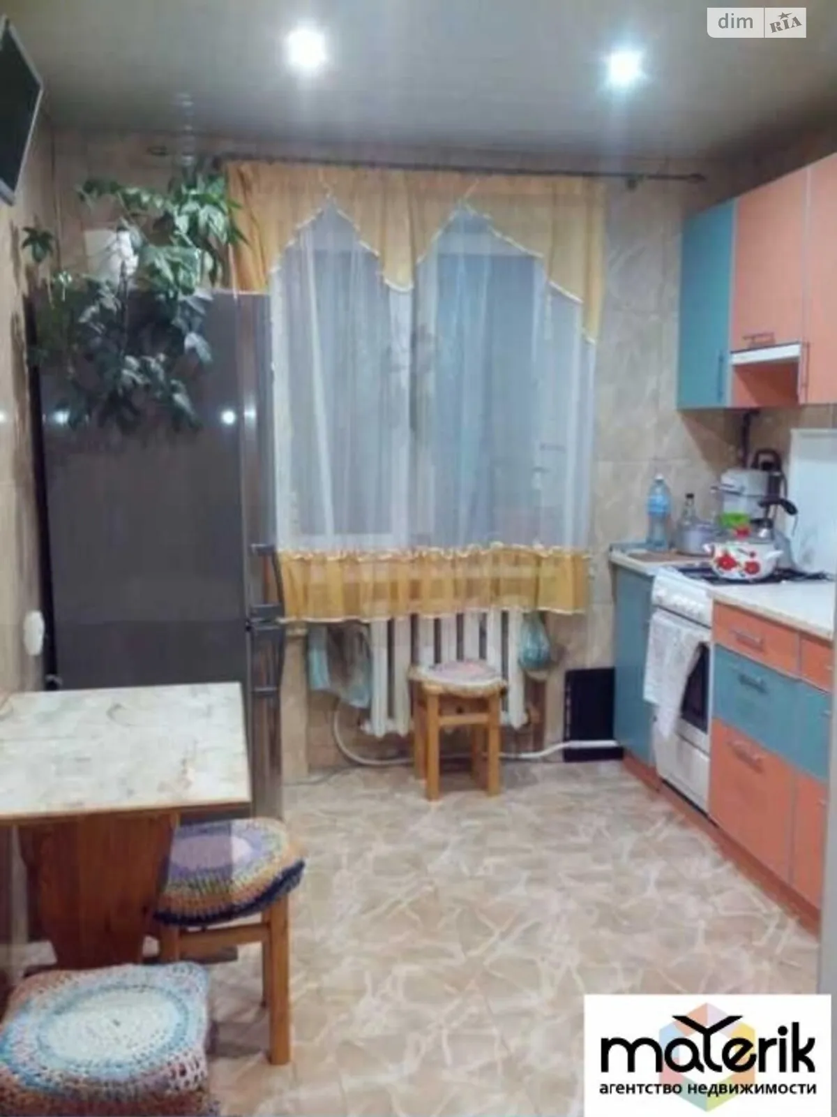 Продается 2-комнатная квартира 47 кв. м в Одессе, ул. Махачкалинская