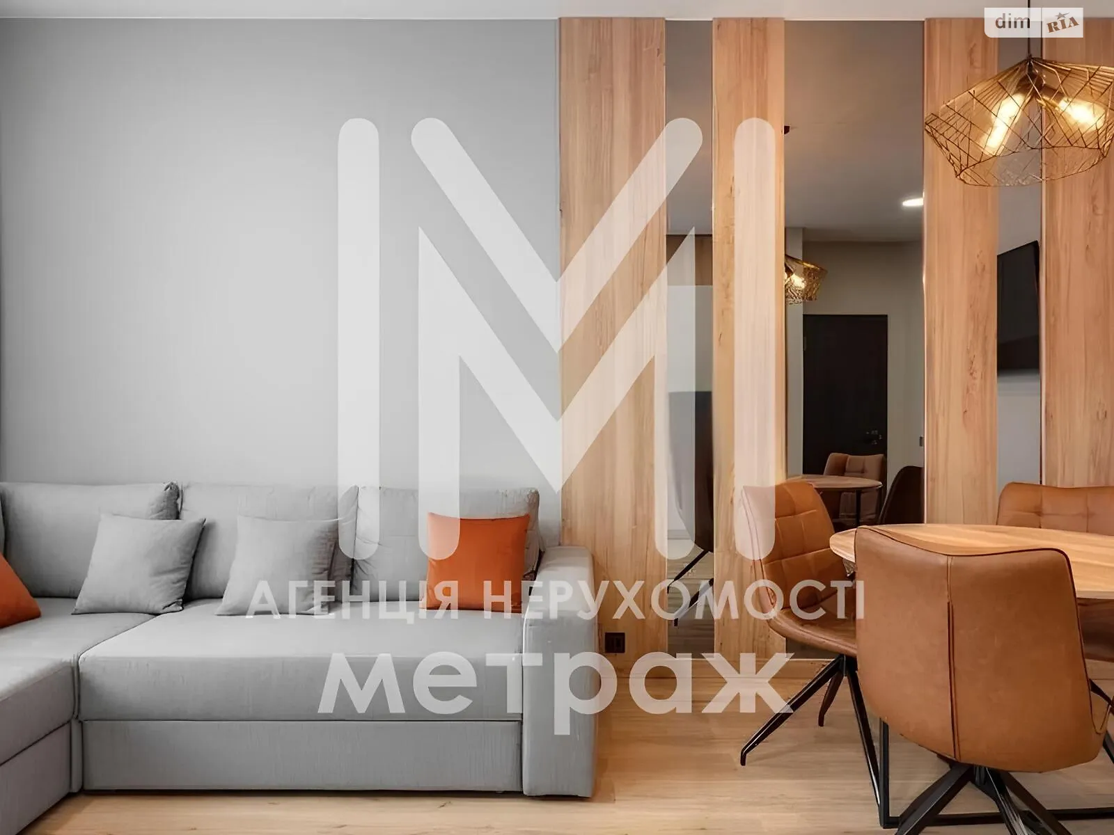 Продается 1-комнатная квартира 56 кв. м в Харькове, ул. Клочковская, 117 - фото 1
