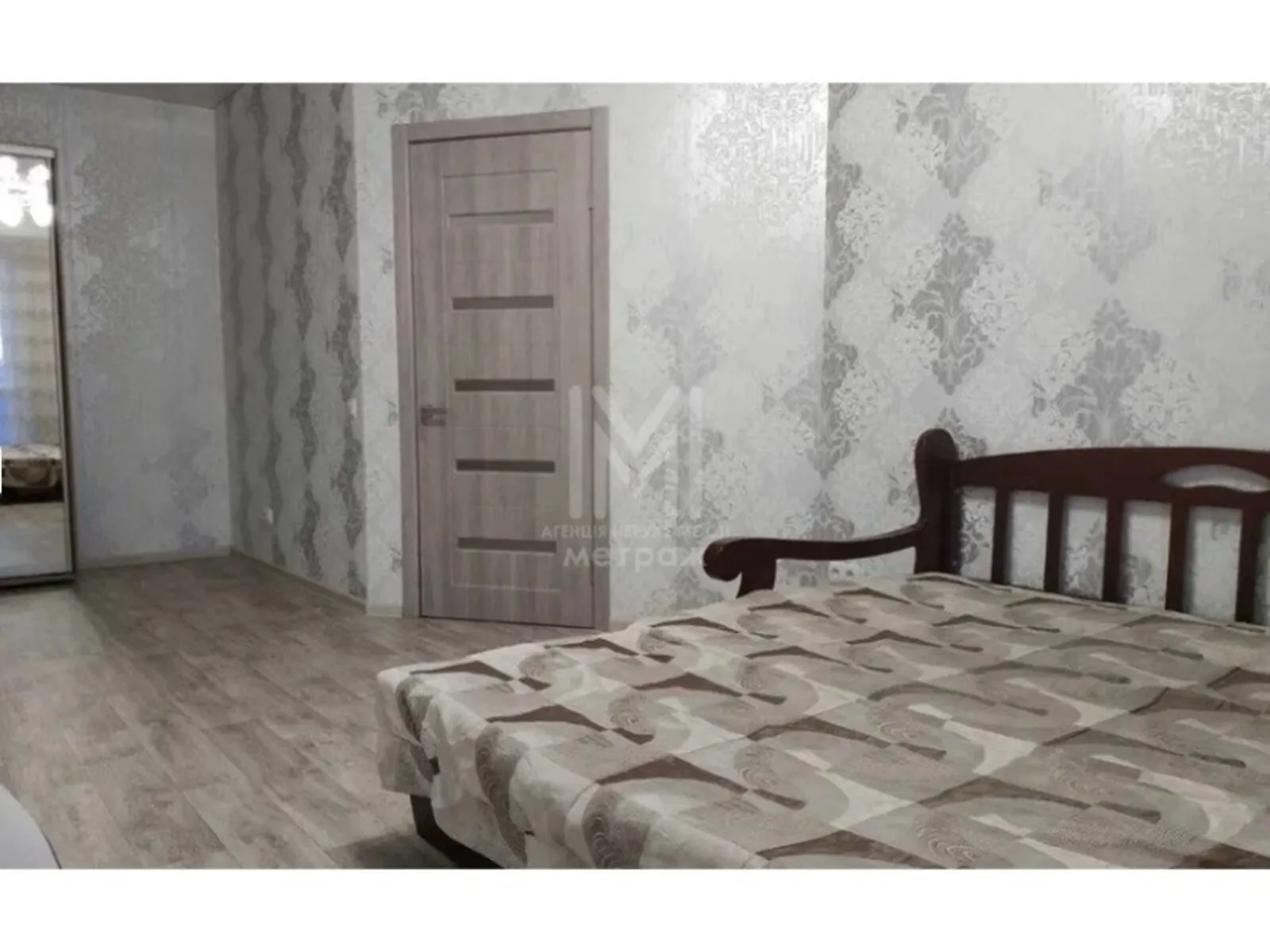 Продается 1-комнатная квартира 42 кв. м в Харькове, ул. Качановская, 4