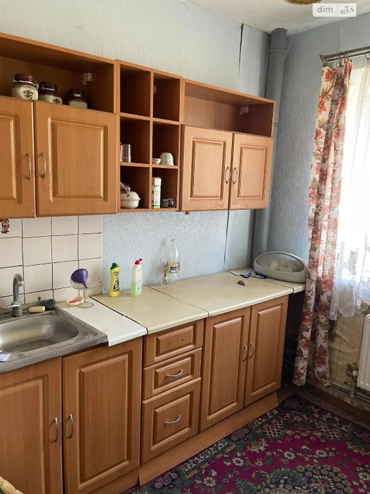 Продается 3-комнатная квартира 45 кв. м в Лозовом, цена: 8990 $