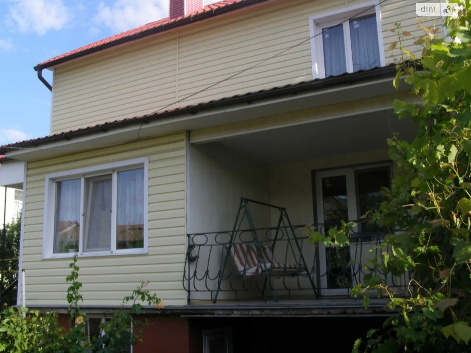 Продается дом на 2 этажа 240 кв. м с балконом, цена: 72500 $