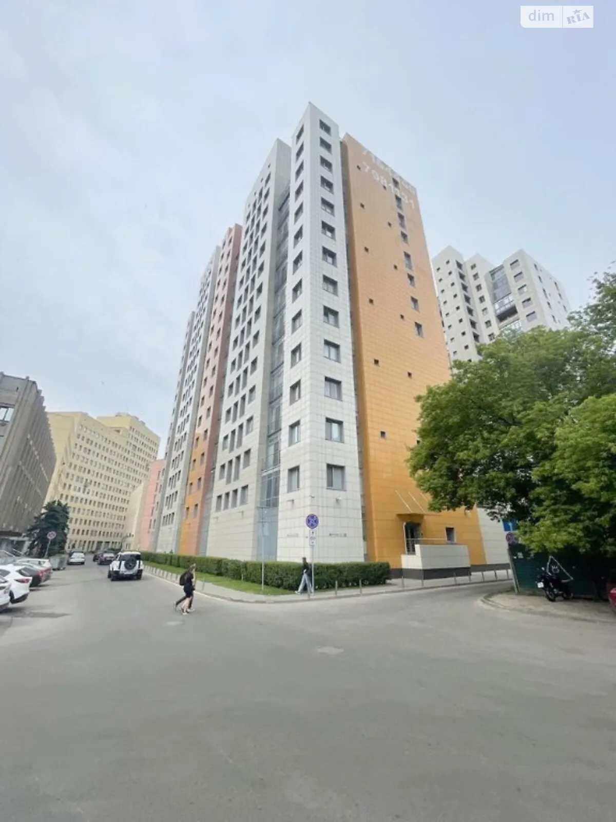 Продается 3-комнатная квартира 85 кв. м в Днепре, спуск Крутогорный, 28 - фото 1