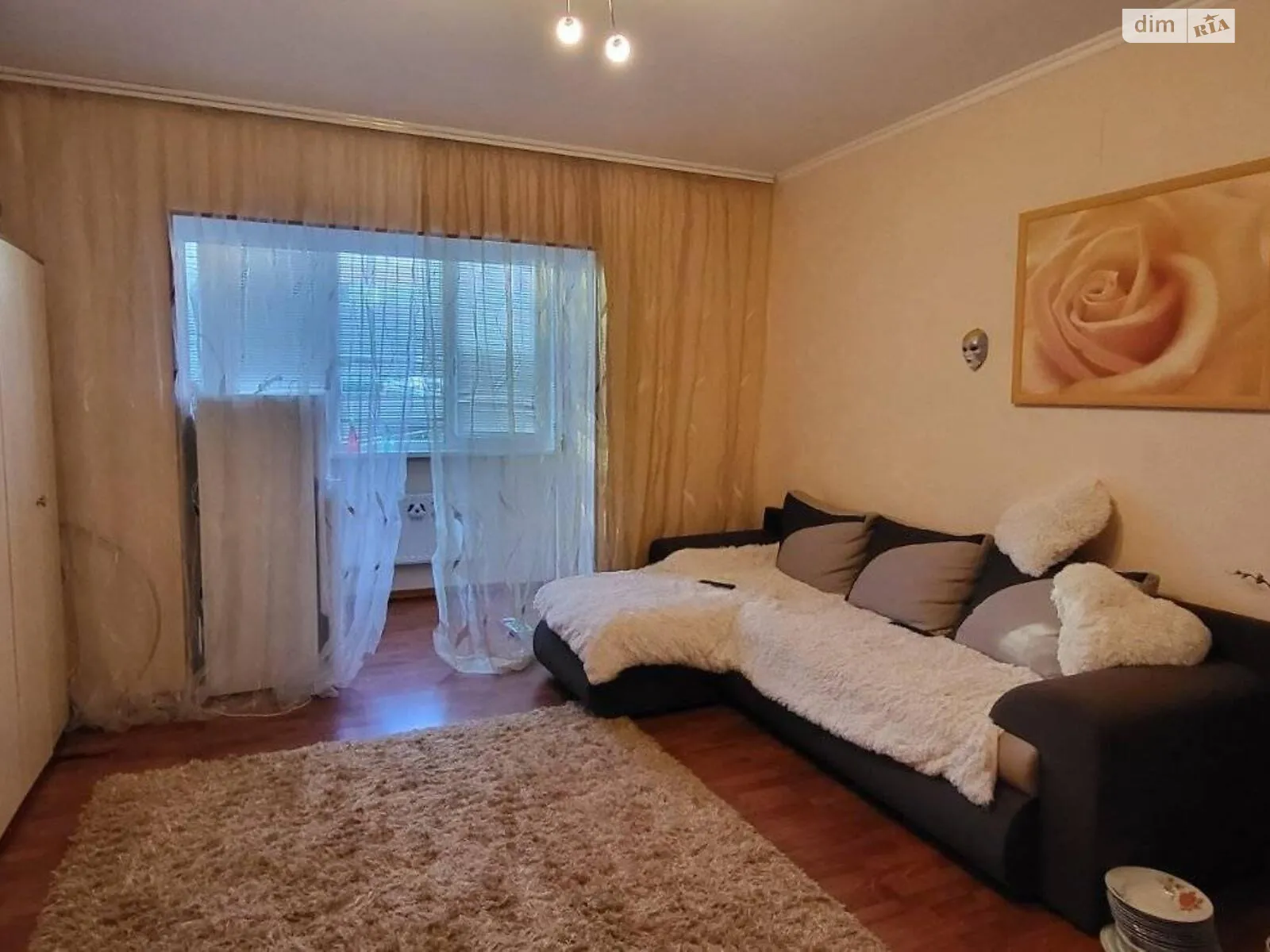 Продается 2-комнатная квартира 68.5 кв. м в Черноморске, ул. 1 Мая