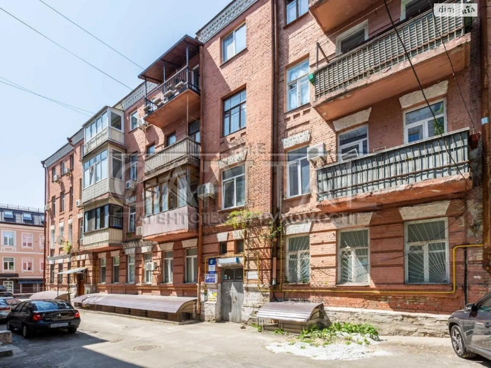 Продається офіс 307 кв. м в бізнес-центрі, цена: 198000 $ - фото 1