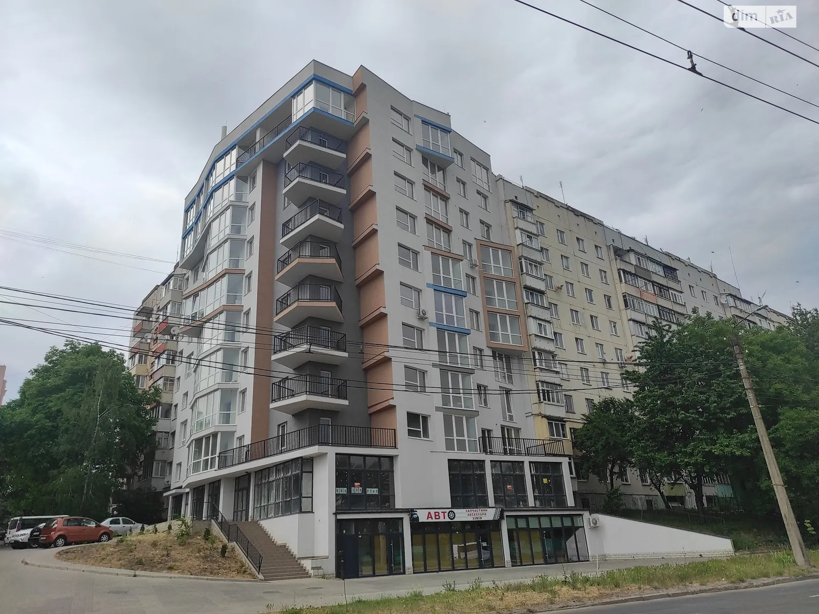 Продается 2-комнатная квартира 89.1 кв. м в Черновцах - фото 3