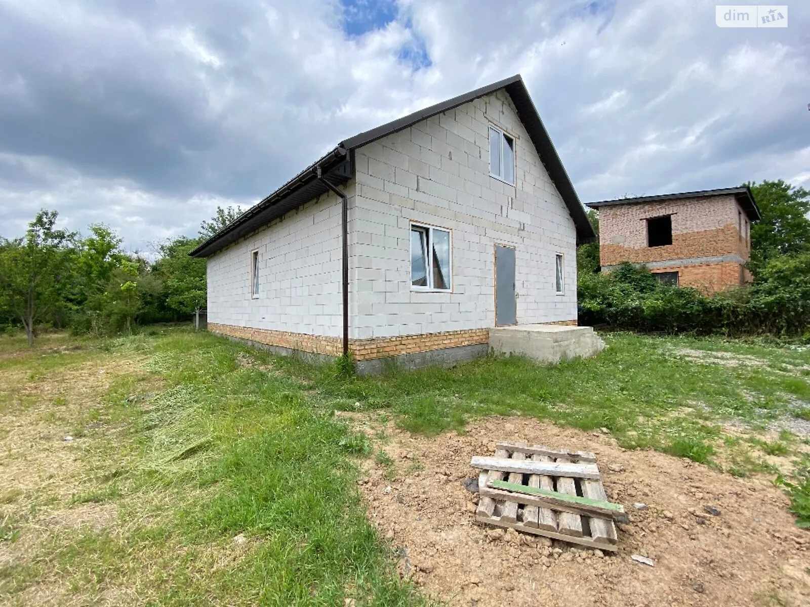 Продається одноповерховий будинок 100 кв. м з ділянкою, цена: 50999 $ - фото 1