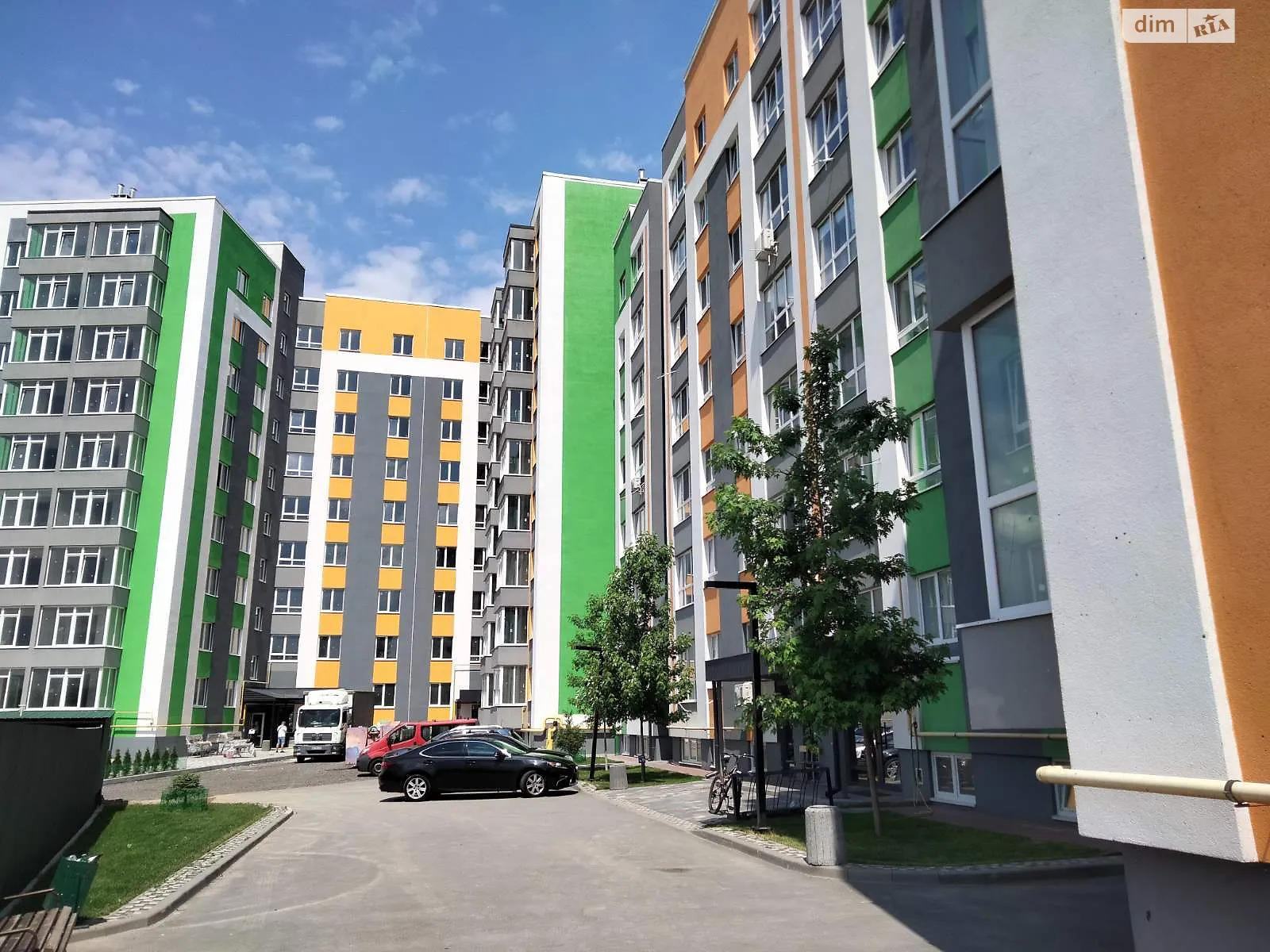 Продается 1-комнатная квартира 35 кв. м в Гостомеле, ул. Остромирская, 49Г - фото 1