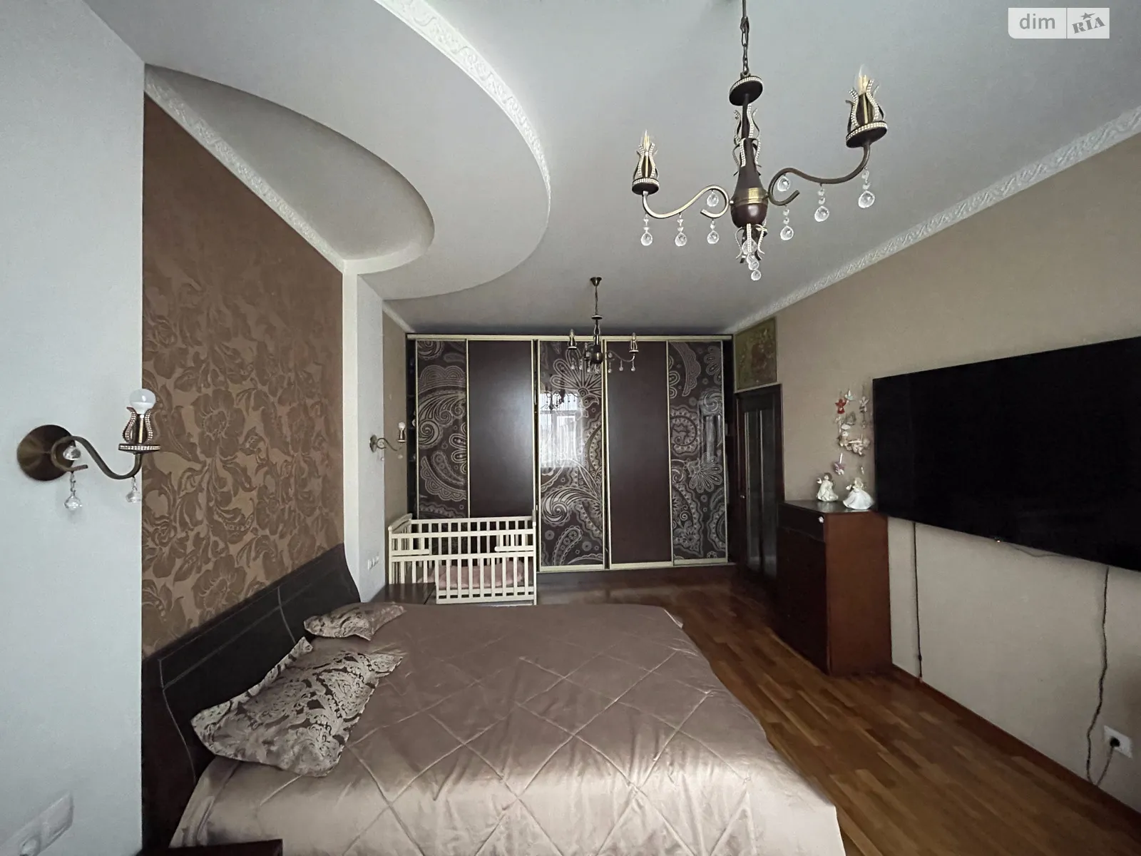 Продается 2-комнатная квартира 86 кв. м в Киеве, просп. Владимира Ивасюка, 26А - фото 1