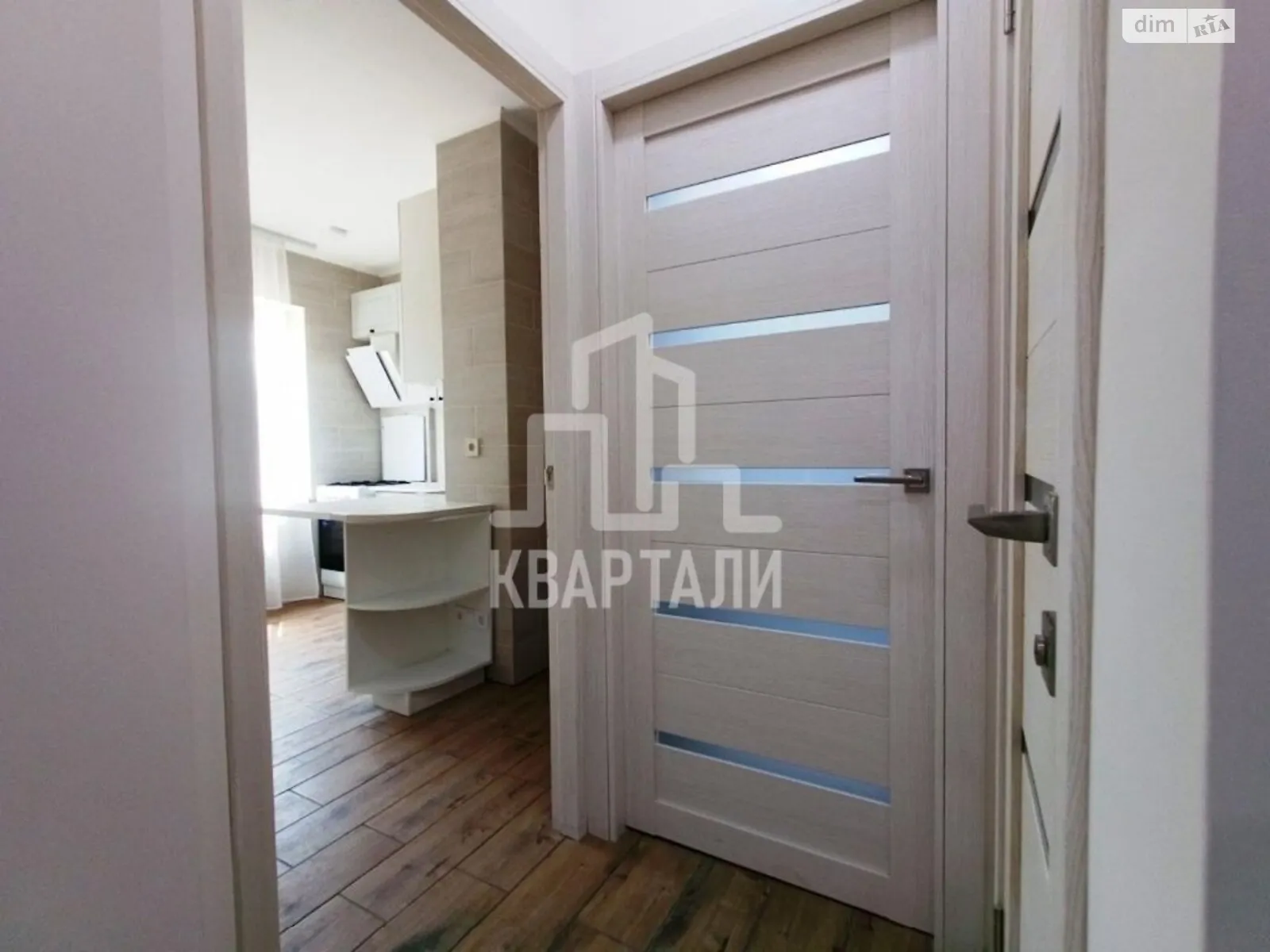 Продается 2-комнатная квартира 52 кв. м в Киеве, ул. Северная, 54 - фото 1