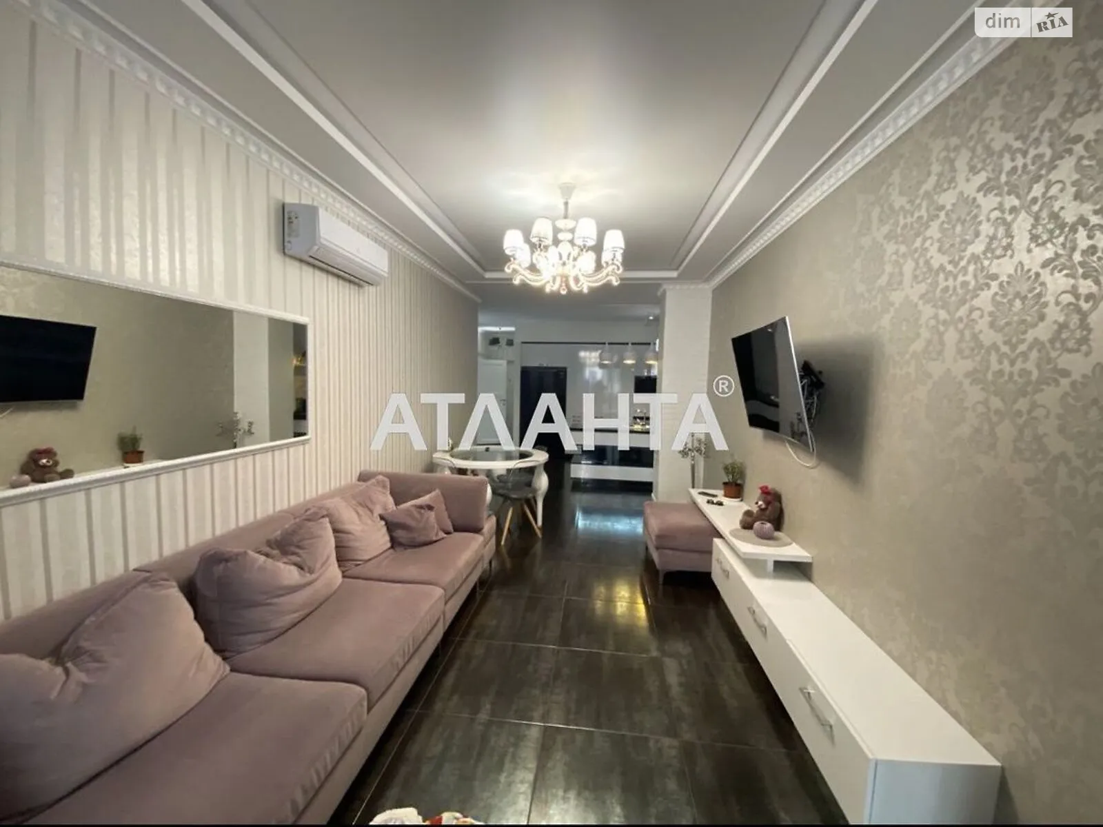 Продается 2-комнатная квартира 102.2 кв. м в Одессе, плато Гагаринское, 5/2 - фото 1