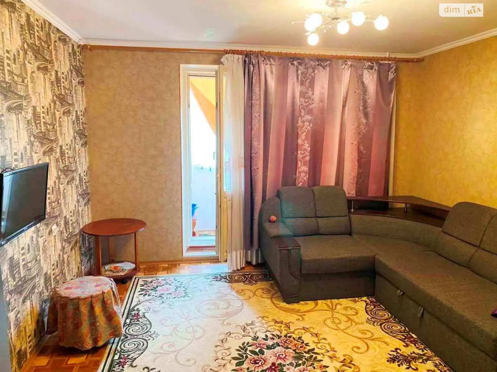Продается 3-комнатная квартира 67 кв. м в Черноморске, ул. Лазурная(Гайдара) - фото 1