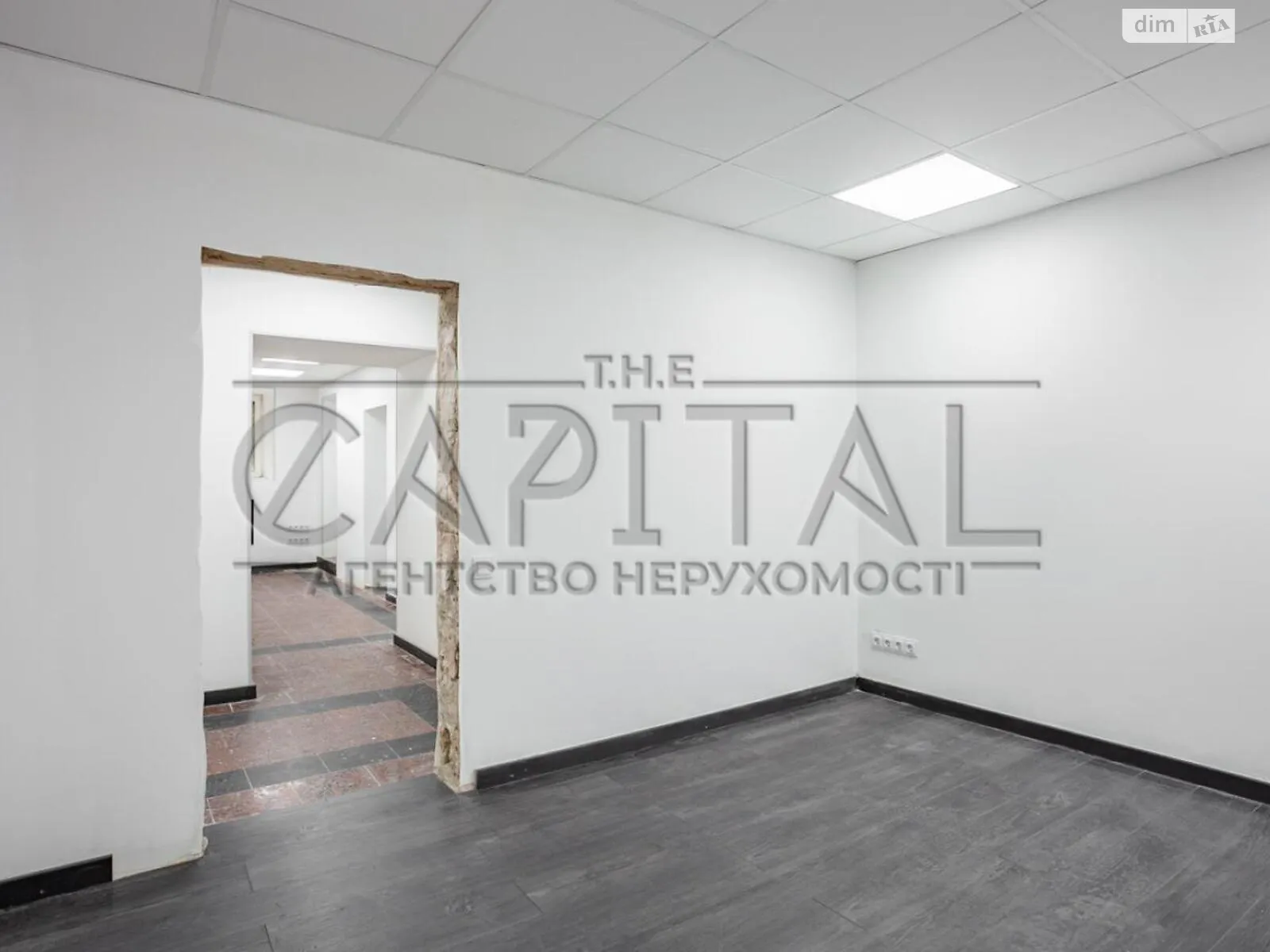 Продается офис 251 кв. м в бизнес-центре - фото 3