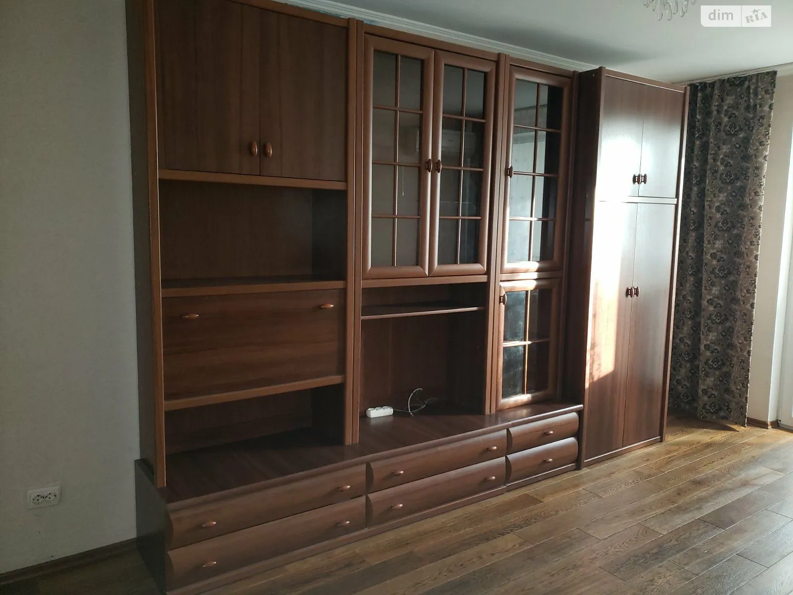 Сдается в аренду 1-комнатная квартира 35 кв. м в Харькове, ул. Амосова, 13 - фото 1