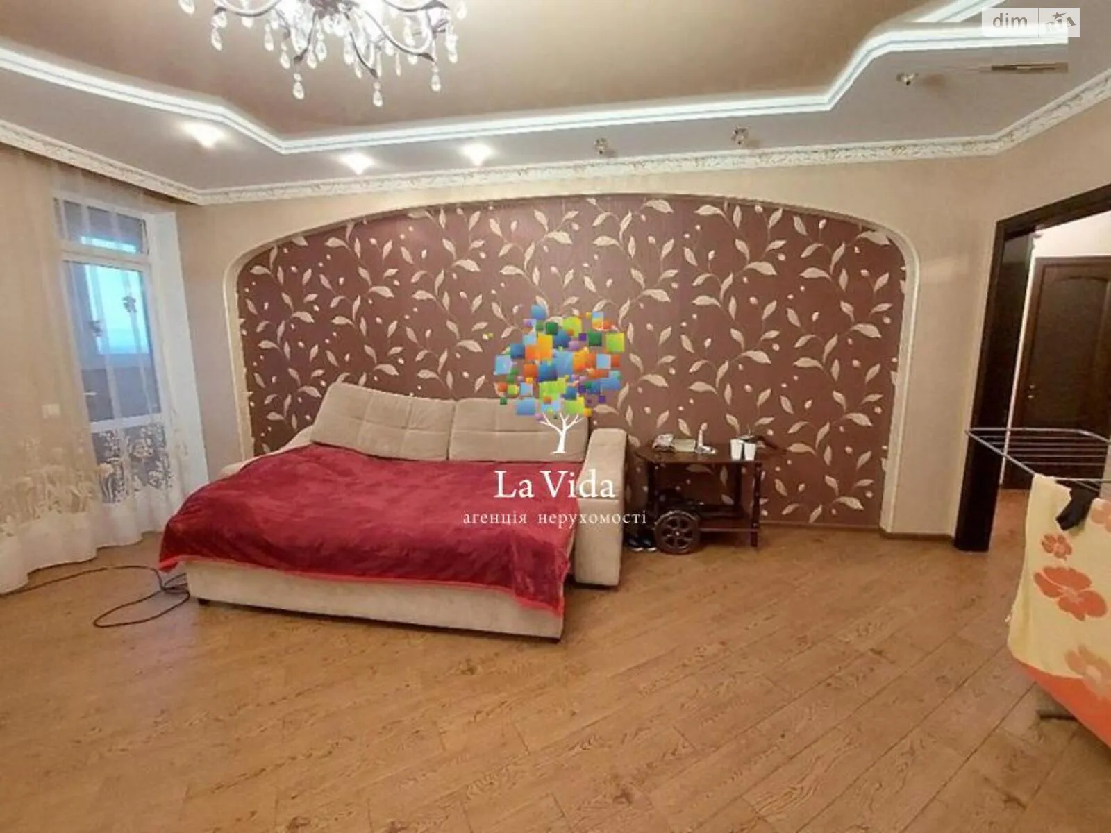 Продається 2-кімнатна квартира 88 кв. м у Києві, бул. Кольцова